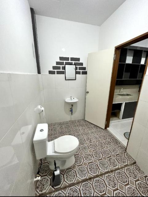 Linden Apartment