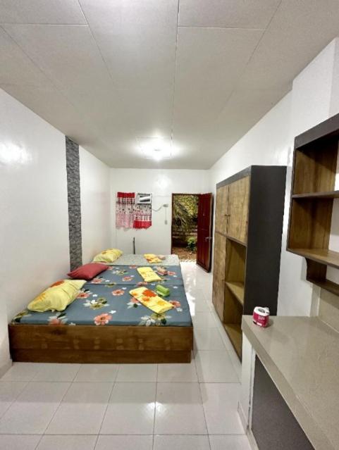 Linden Apartment