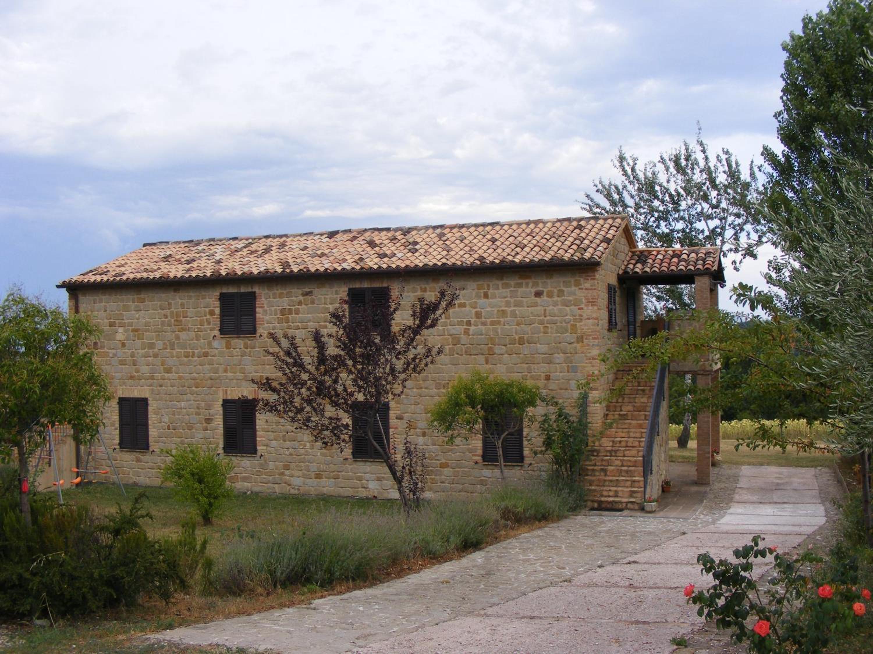 Photo 13