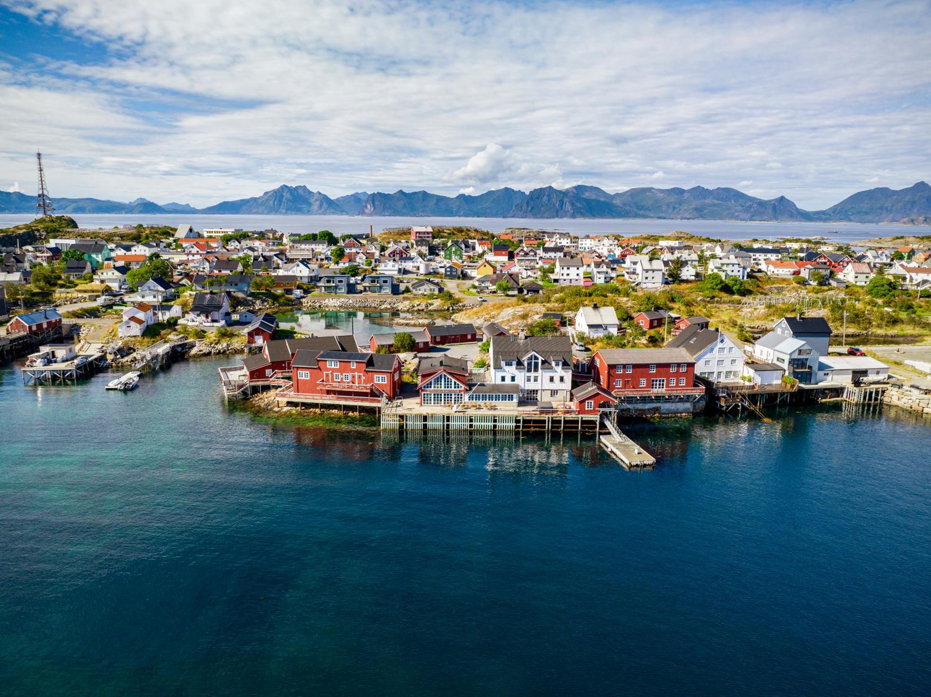Henningsvær Rorbuer view 3