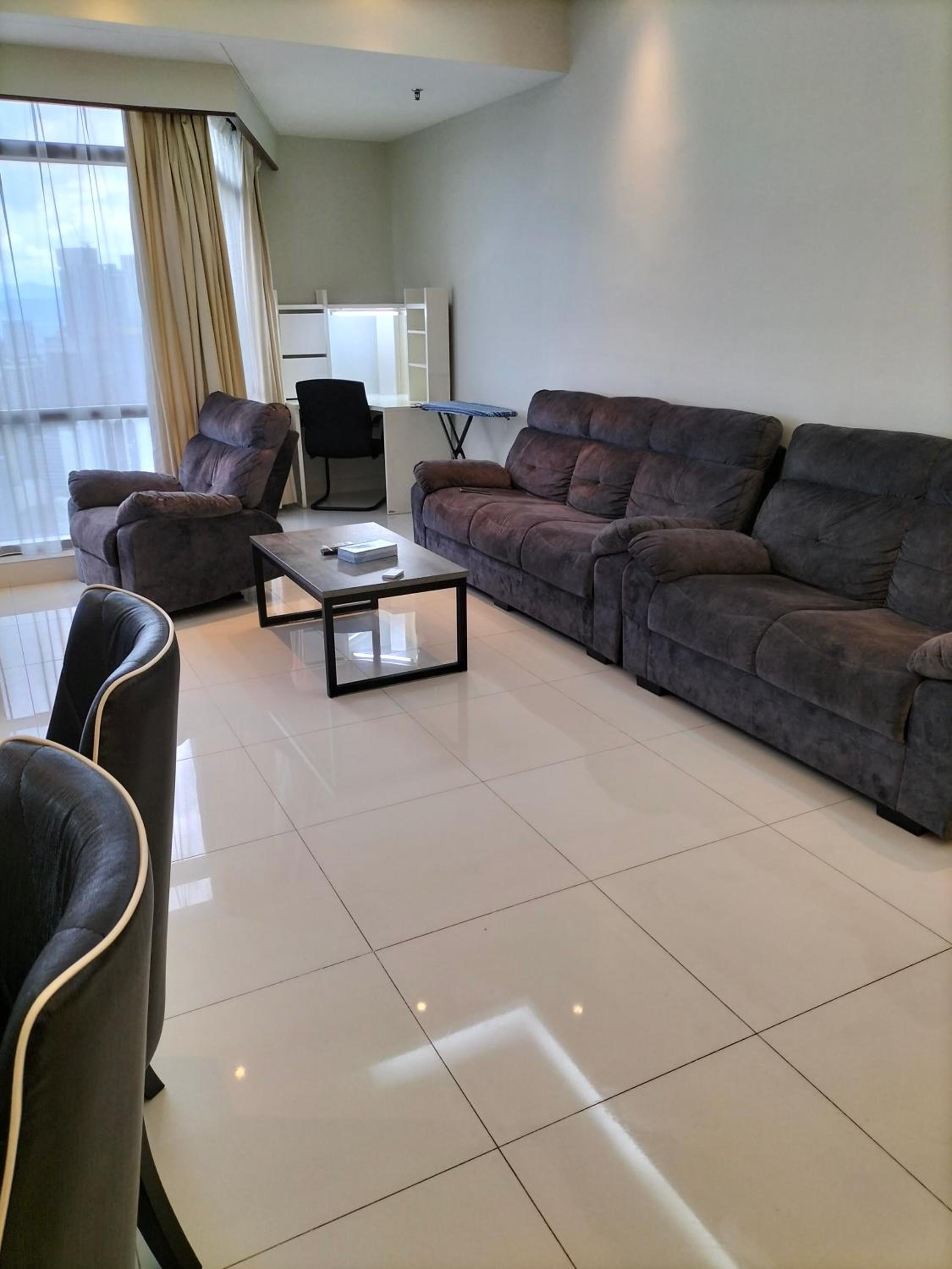Home City Stay at Times Square KL