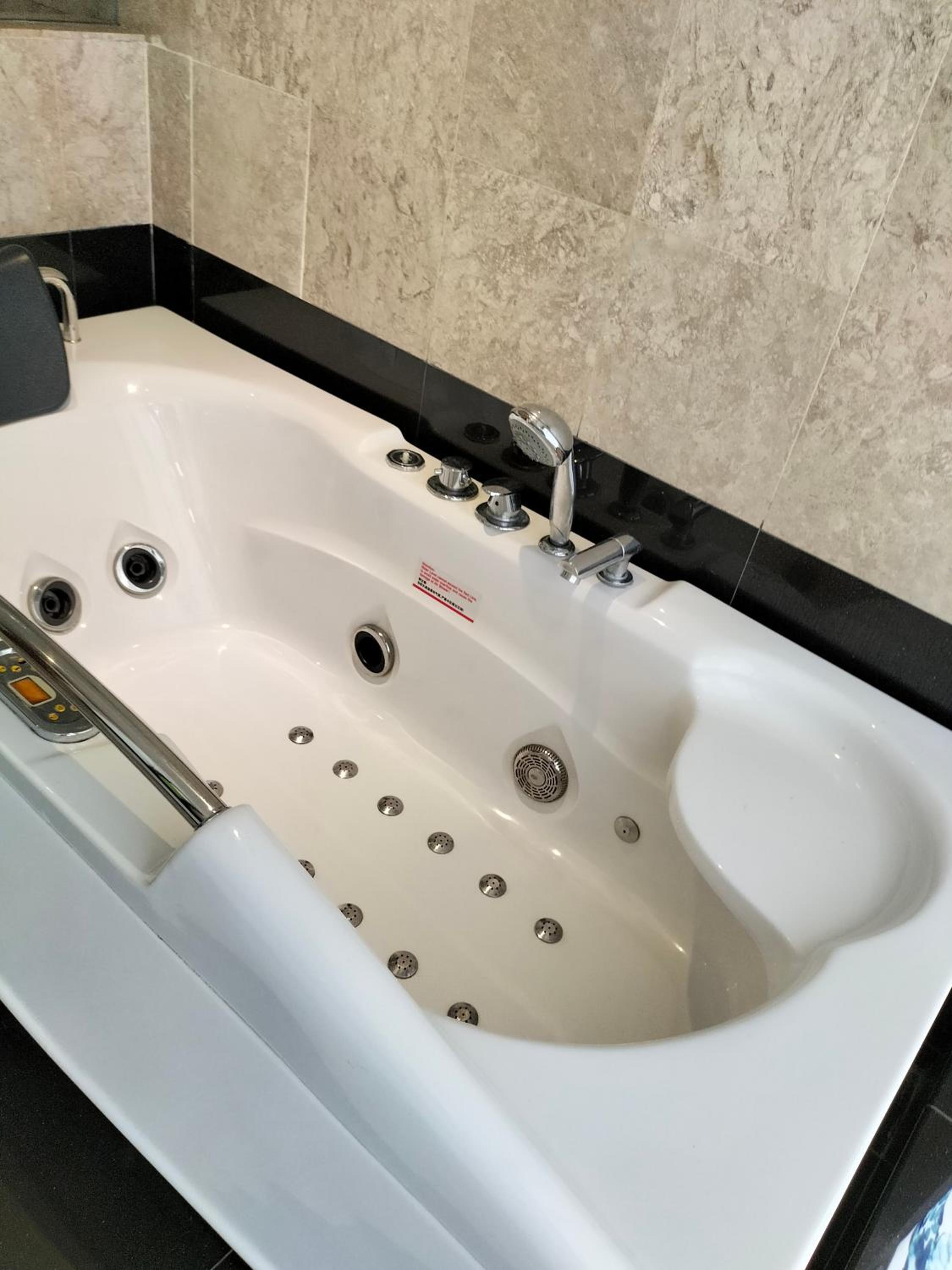 Home City Stay at Times Square KL