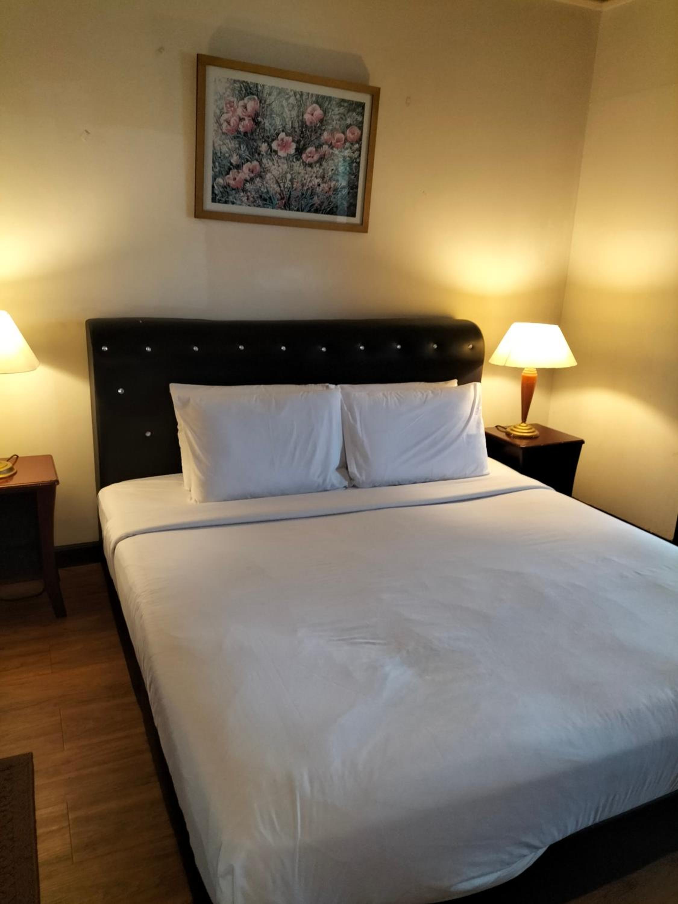 Home City Stay at Times Square KL