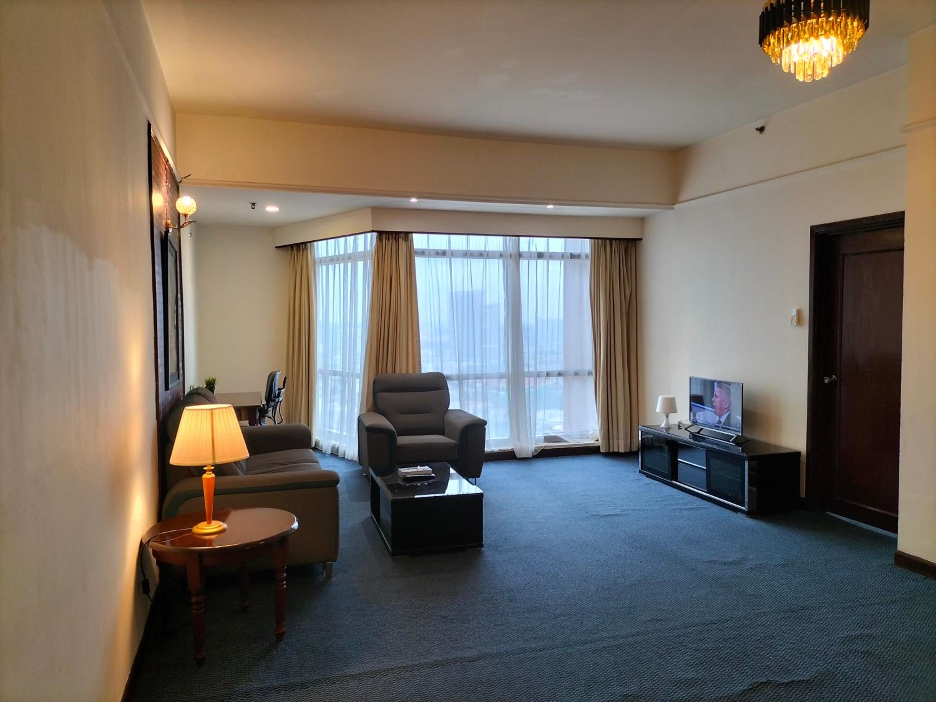 Home City Stay at Times Square KL