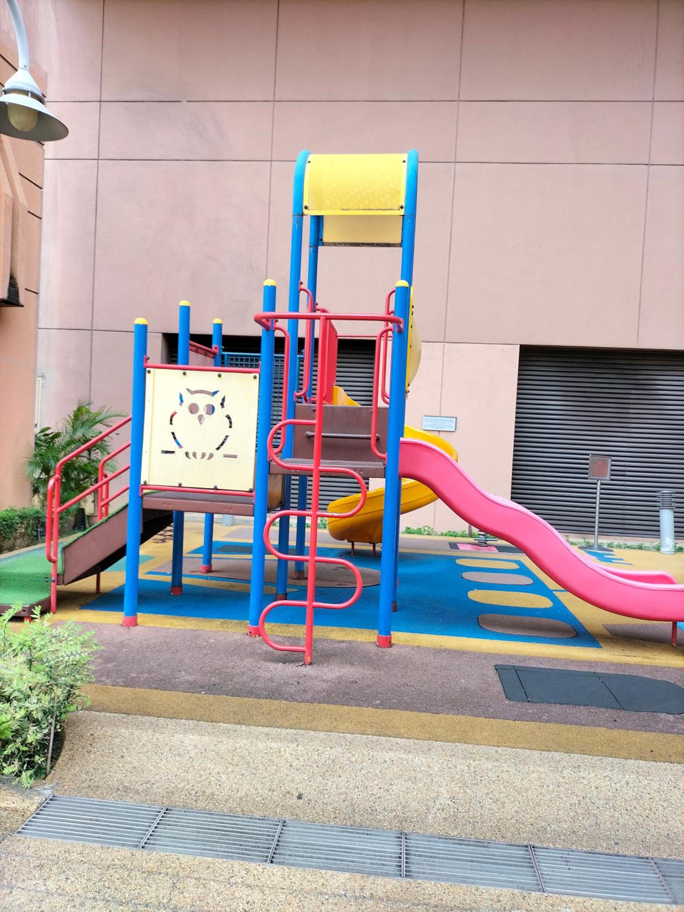 Home City Stay at Times Square KL