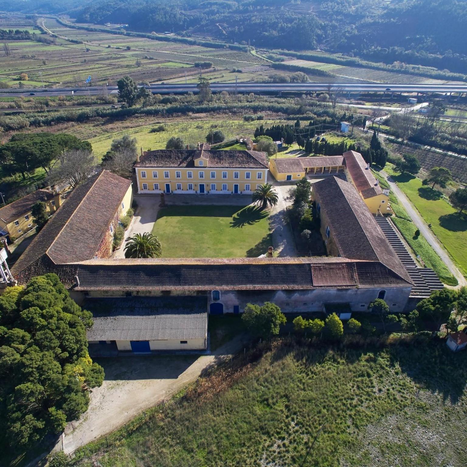 Hotel Quinta do Campo - Image 1