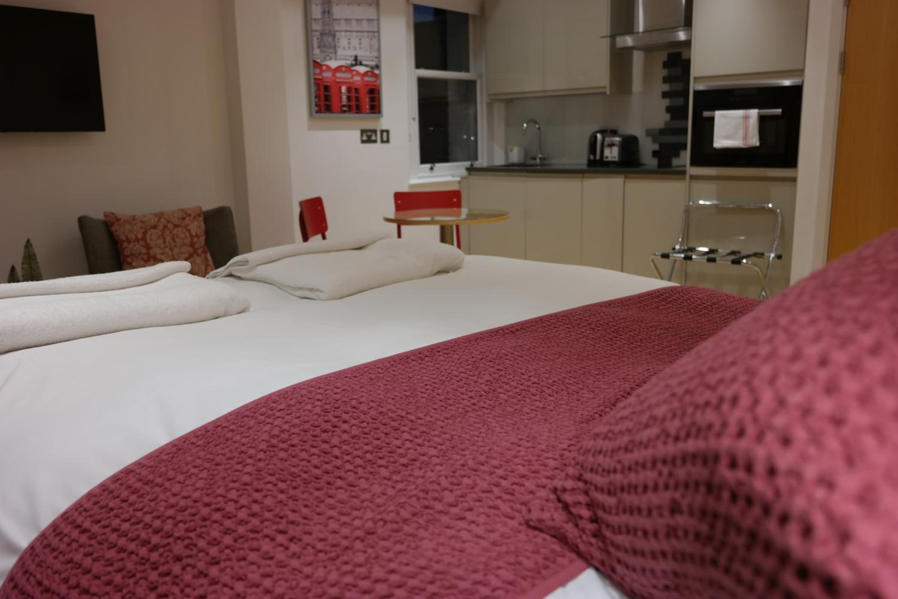 The Alma Rooms