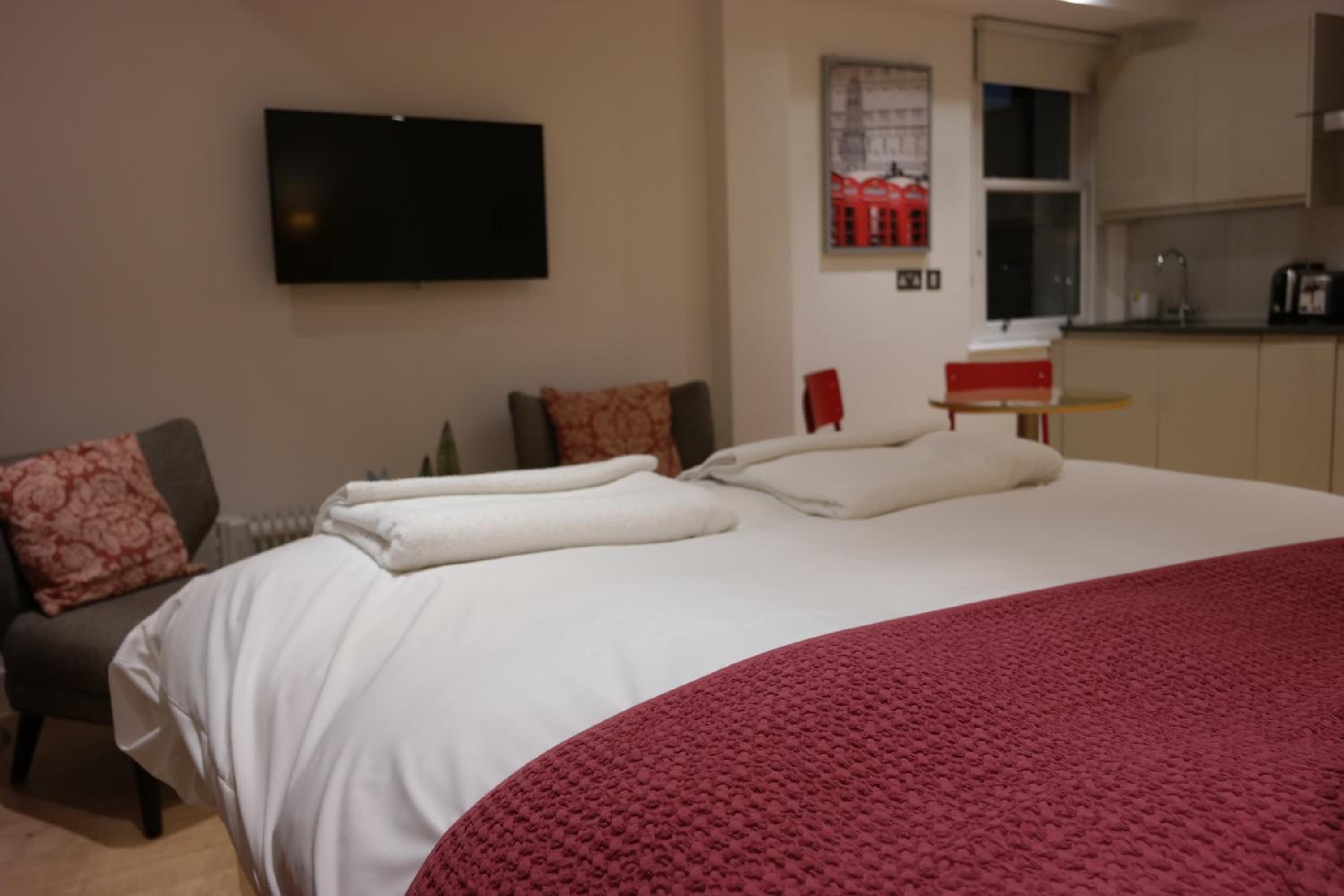 The Alma Rooms