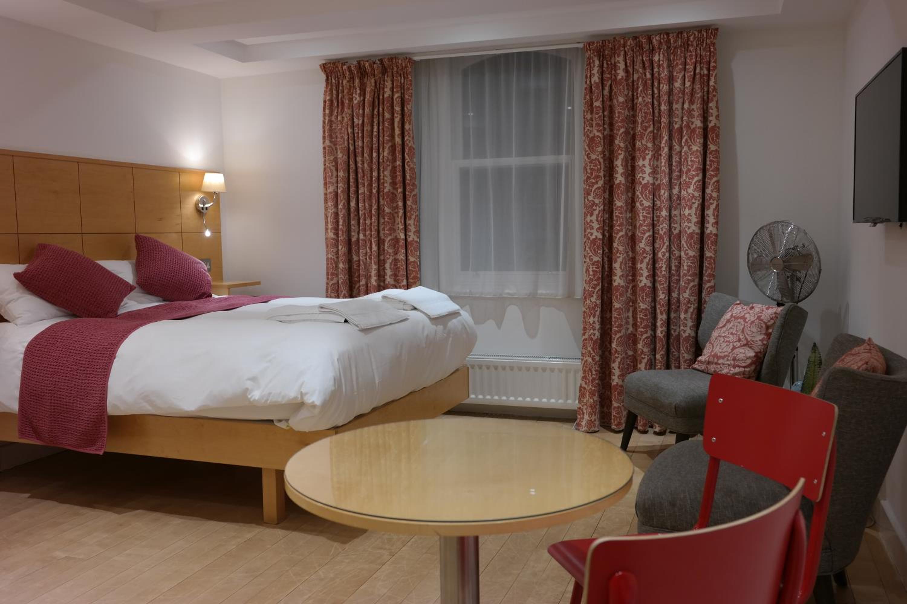 The Alma Rooms