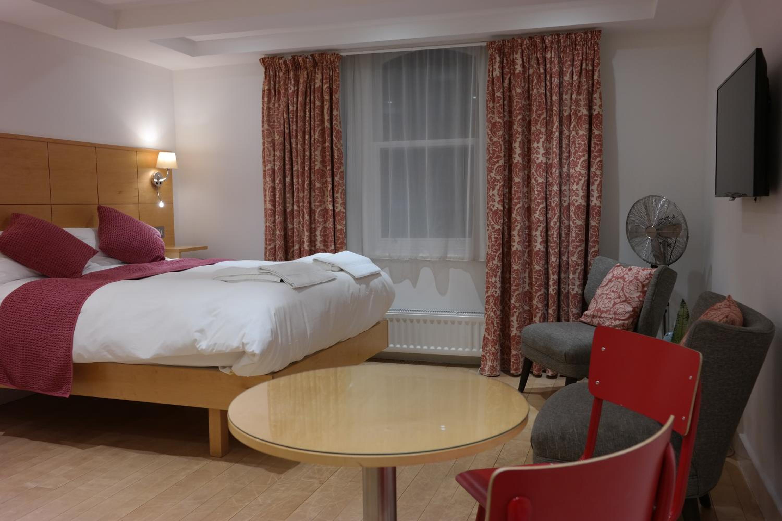 The Alma Rooms