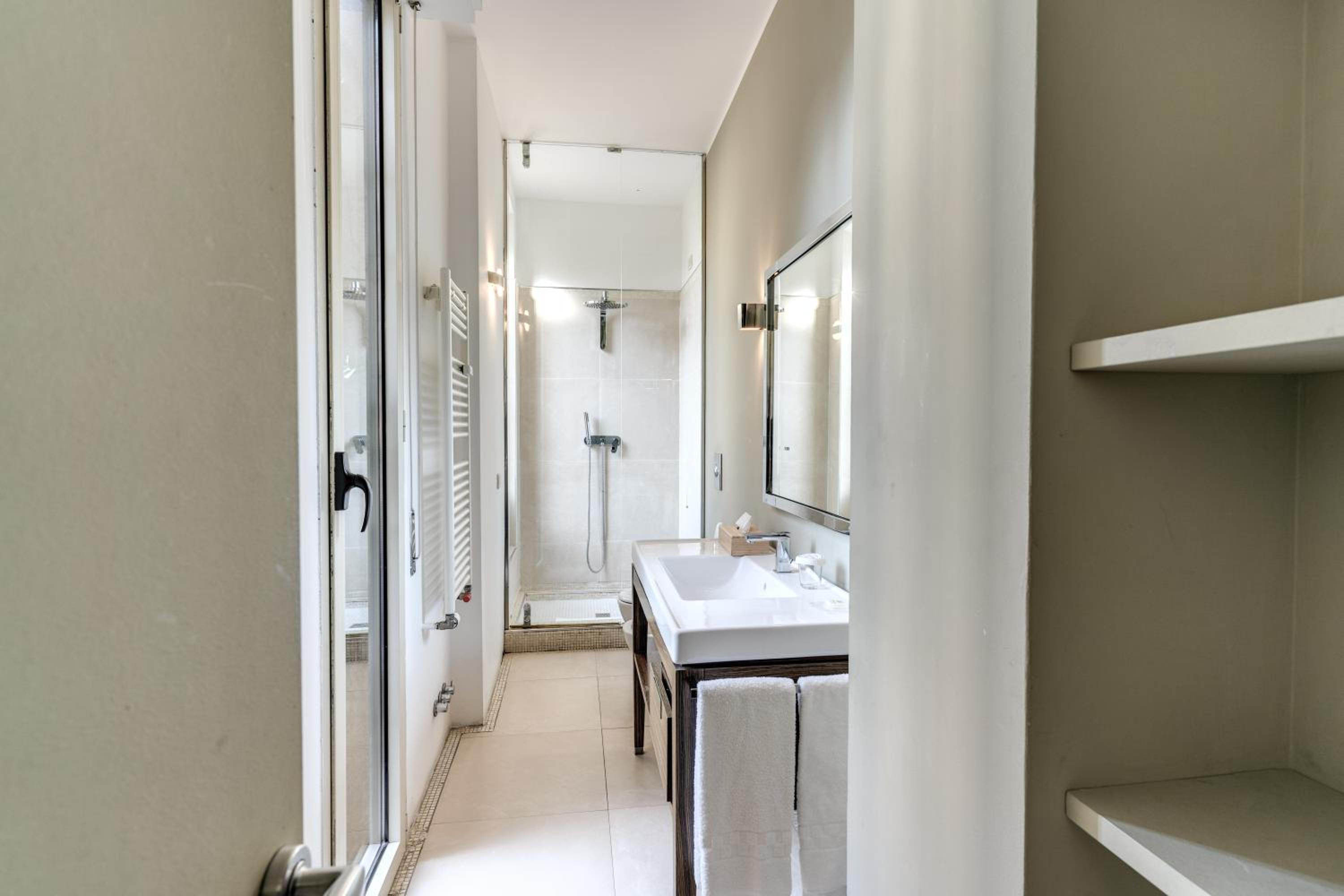 Suite Santa Tecla
