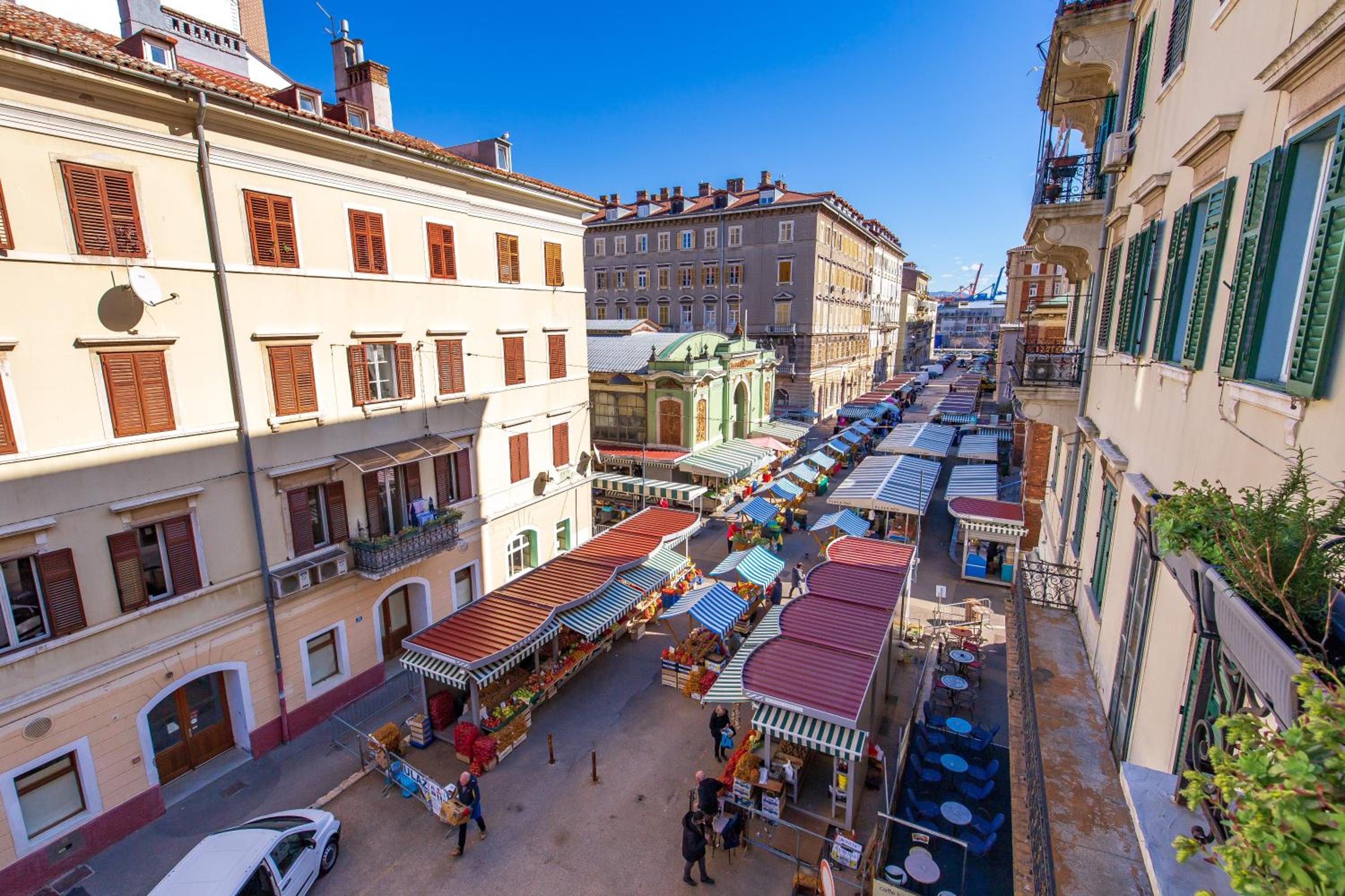Molo Longo - Downtown Apartments