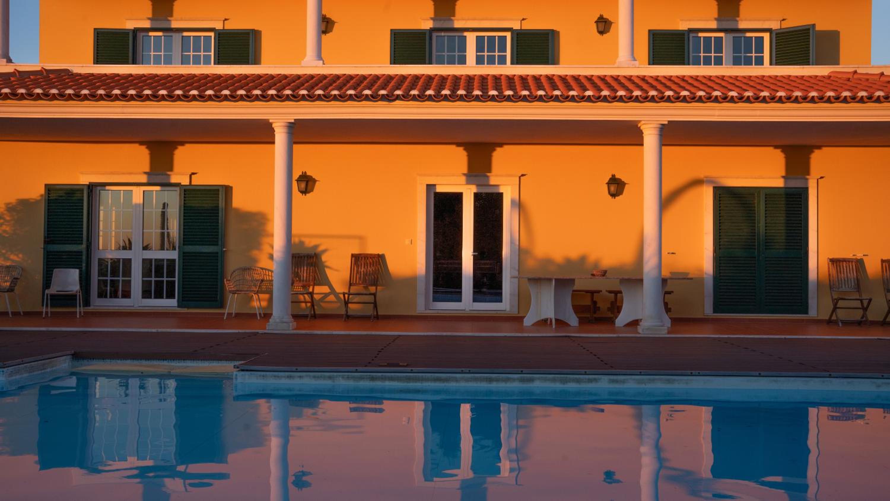 Sunset Dourado Villa