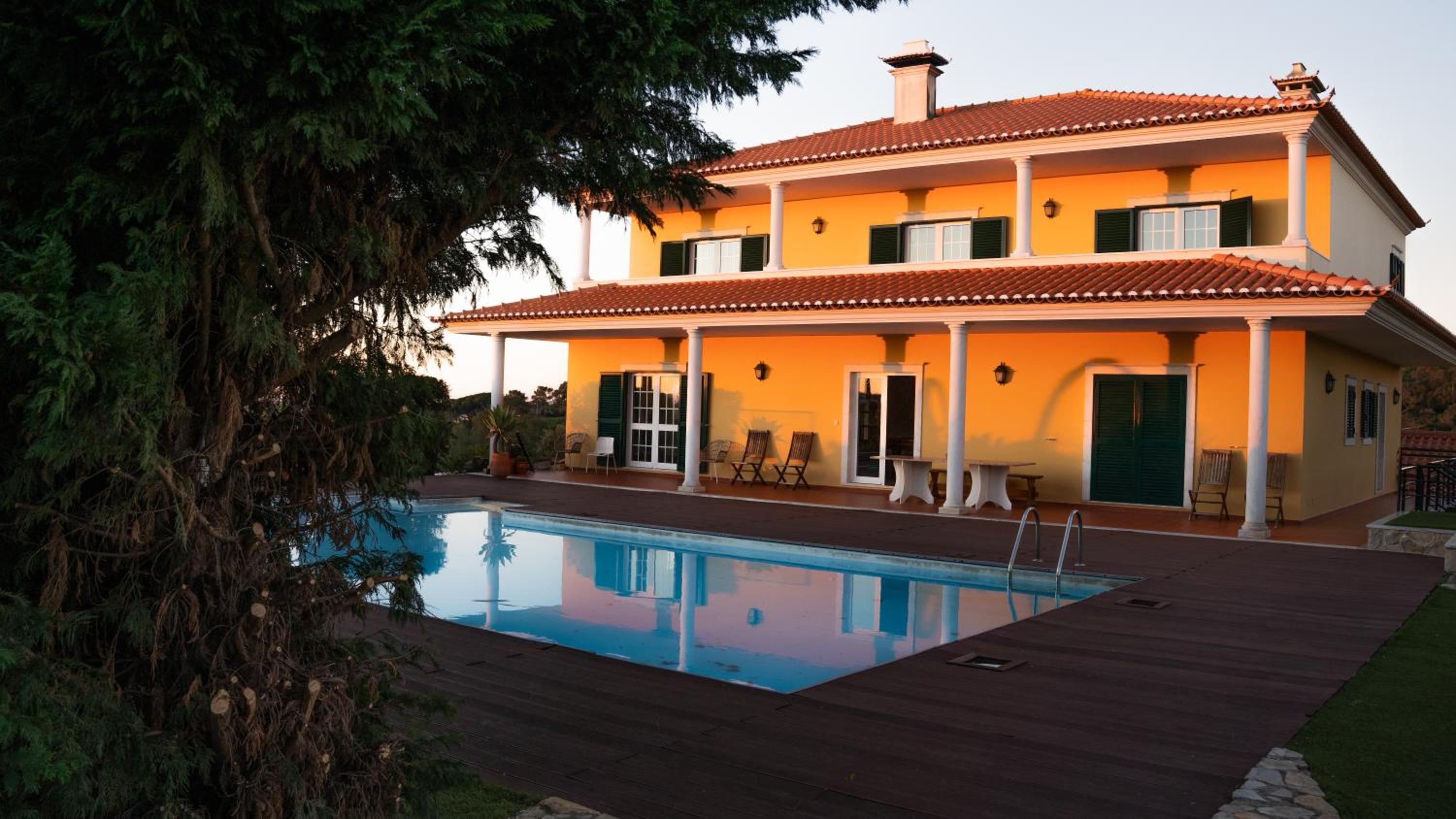 Sunset Dourado Villa
