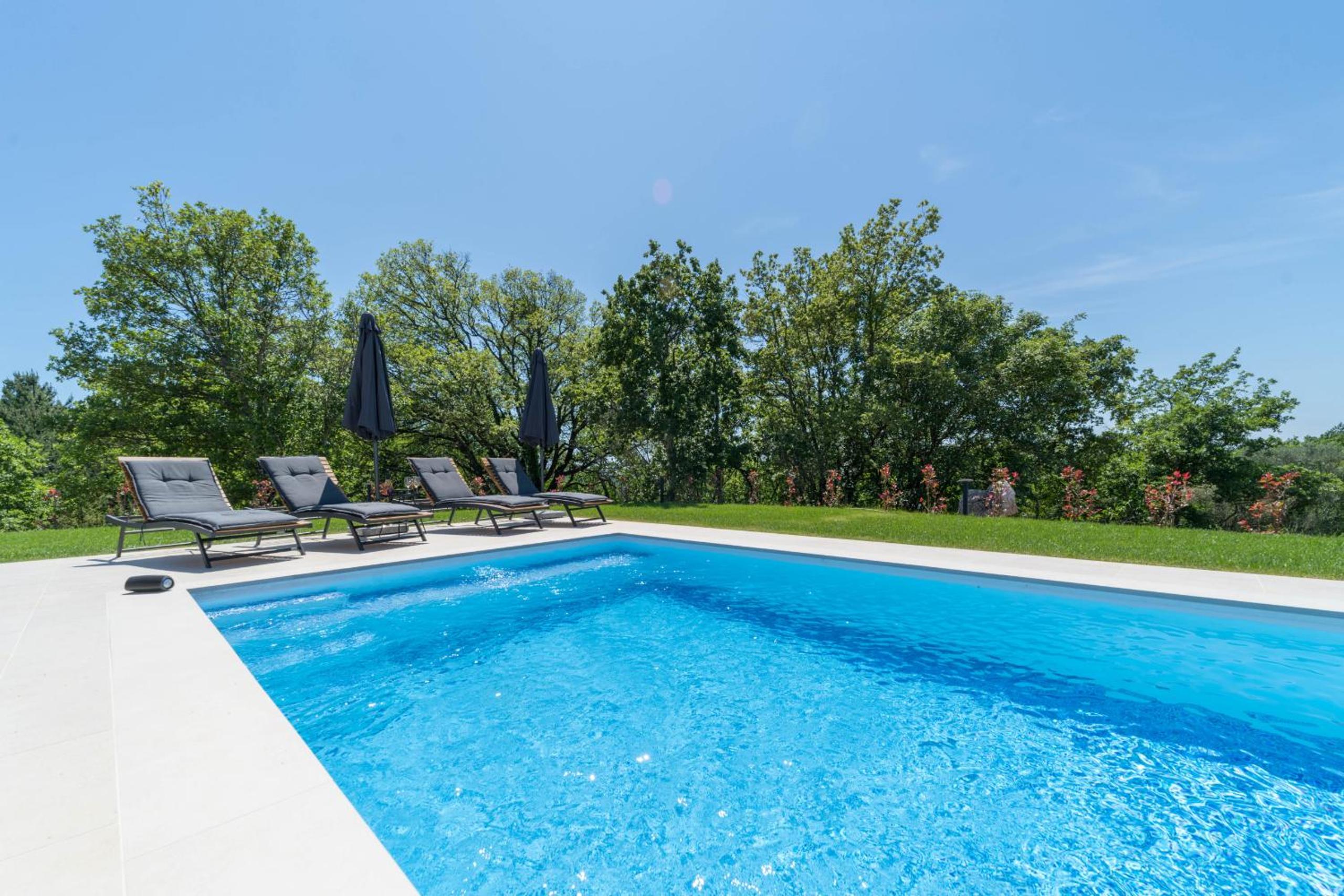 Villa Fiore in Central Istria suitable for families and cyclists view 4