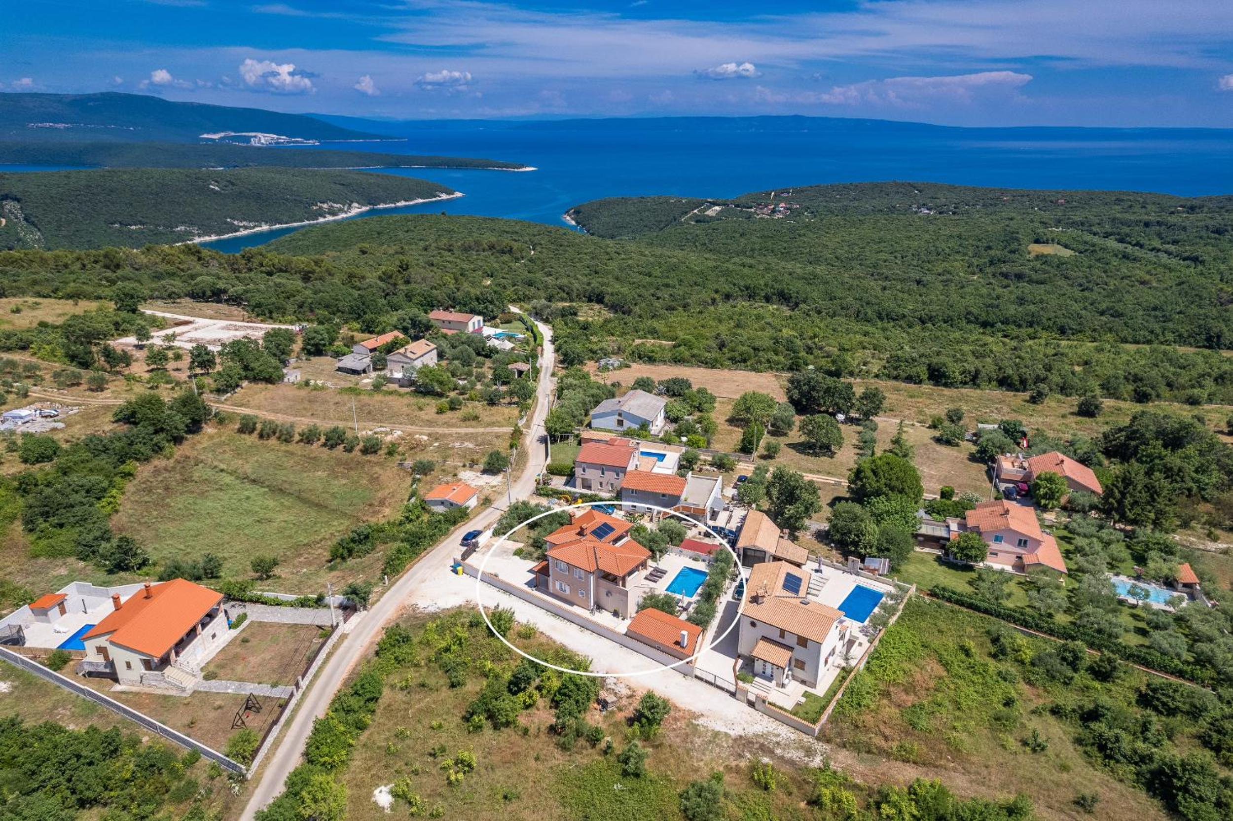 Villa Javor near Pula only 1 km from the beach with sea view and heated pool view 4