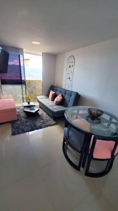 Apartamento 3 Alcobas Jacuzzi Privado