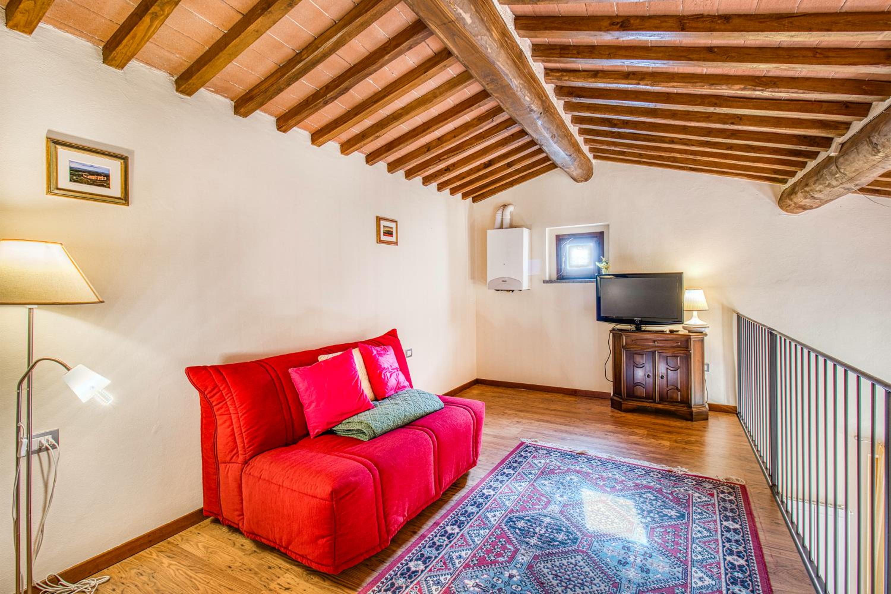Tuscan Sun With Shared Pool - Happy Rentals view 3