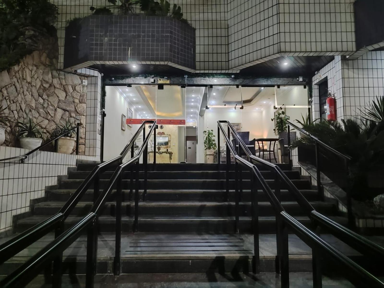 Apartamento em frente ao MAR