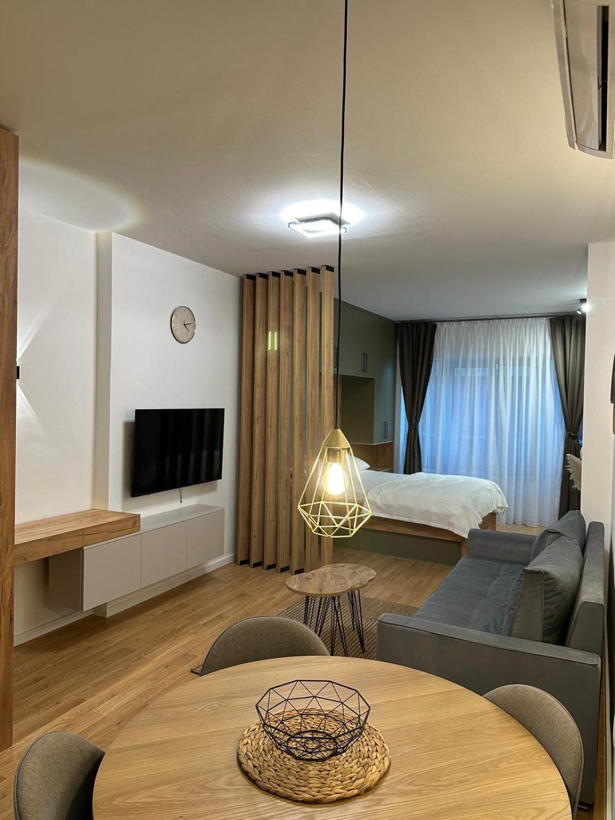 Nanda Studio Apartment - Free Private Parking