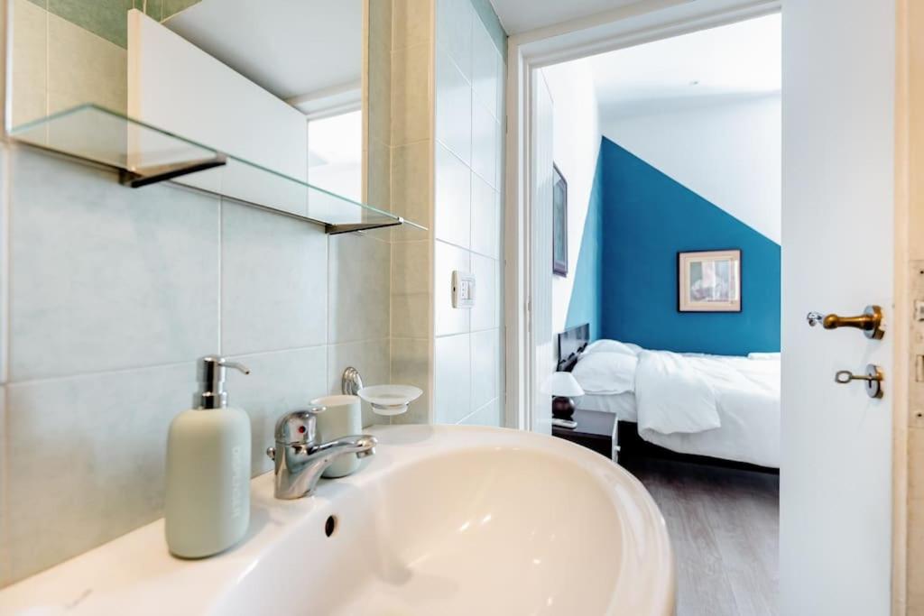 Modern 1BR Apt Near National Museum - Sleeps 3