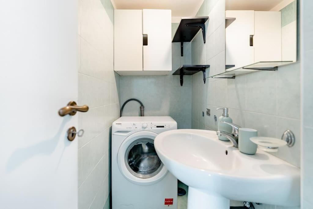 Modern 1BR Apt Near National Museum - Sleeps 3