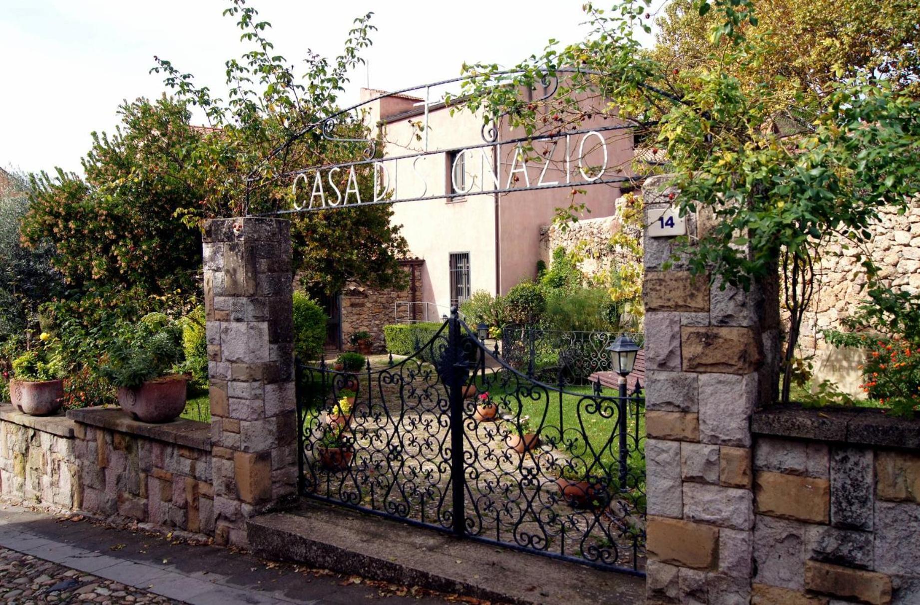 Photo 33