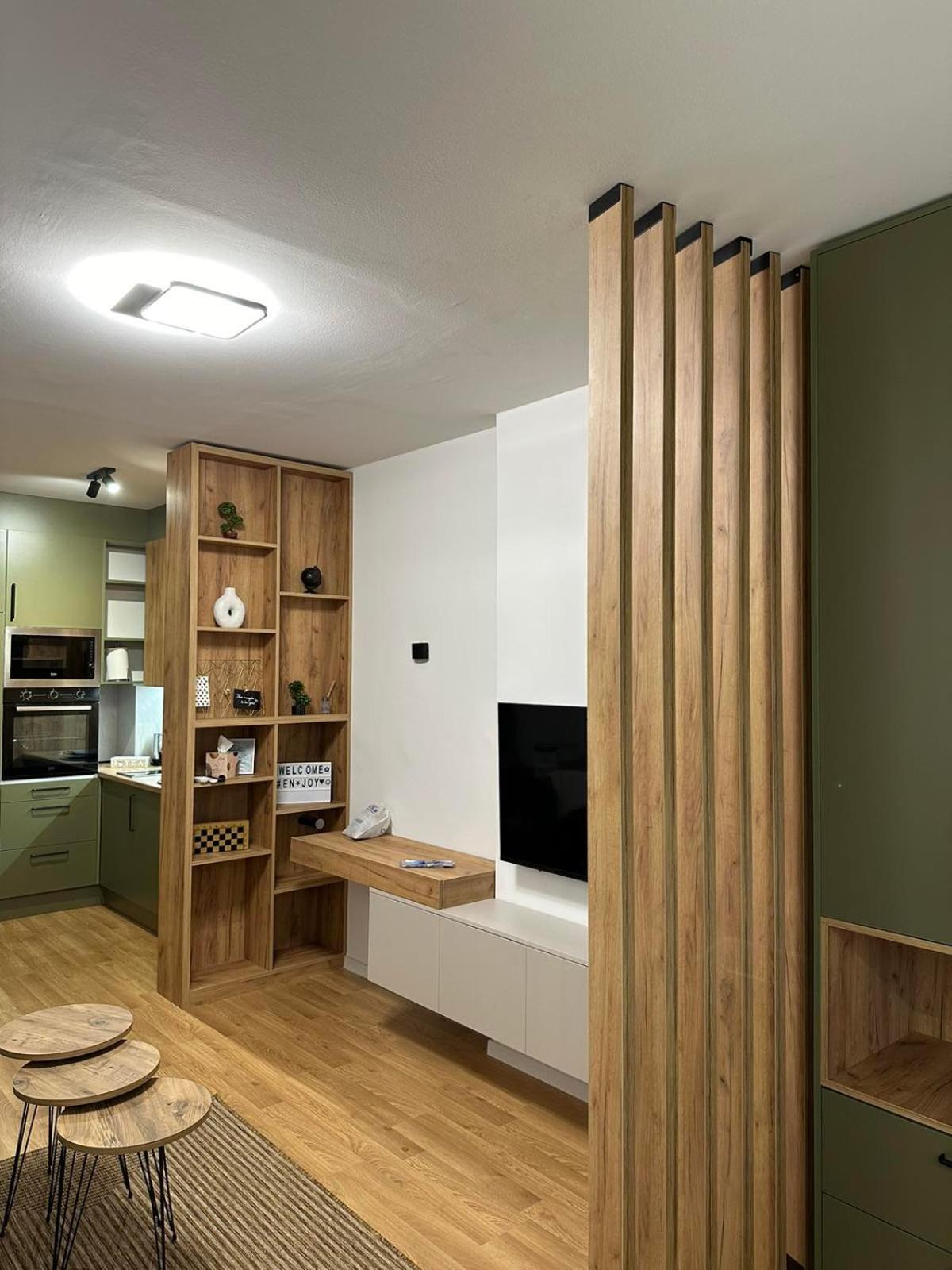 Nanda Studio Apartment - Free Private Parking