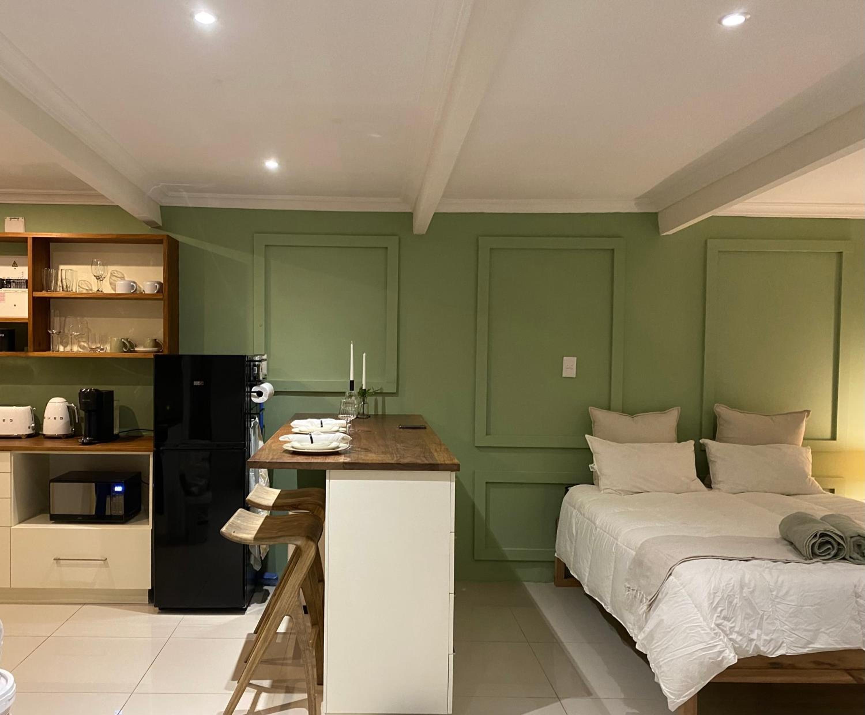 31 Ingleside, Camps Bay Apartment view 3
