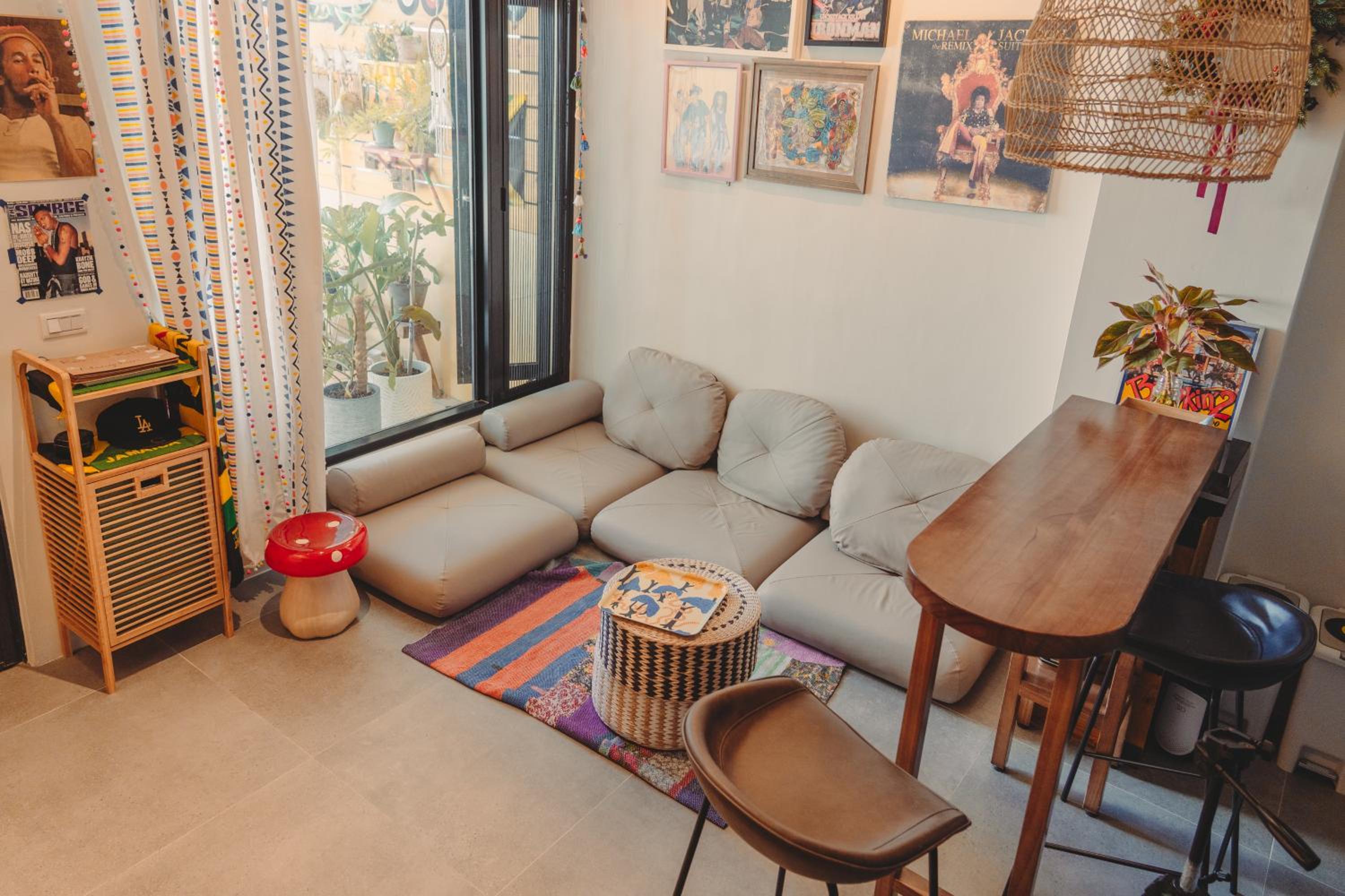lounge