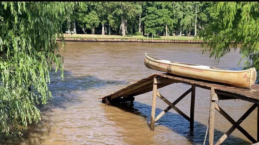 Cabaña Soñada frente al Rio