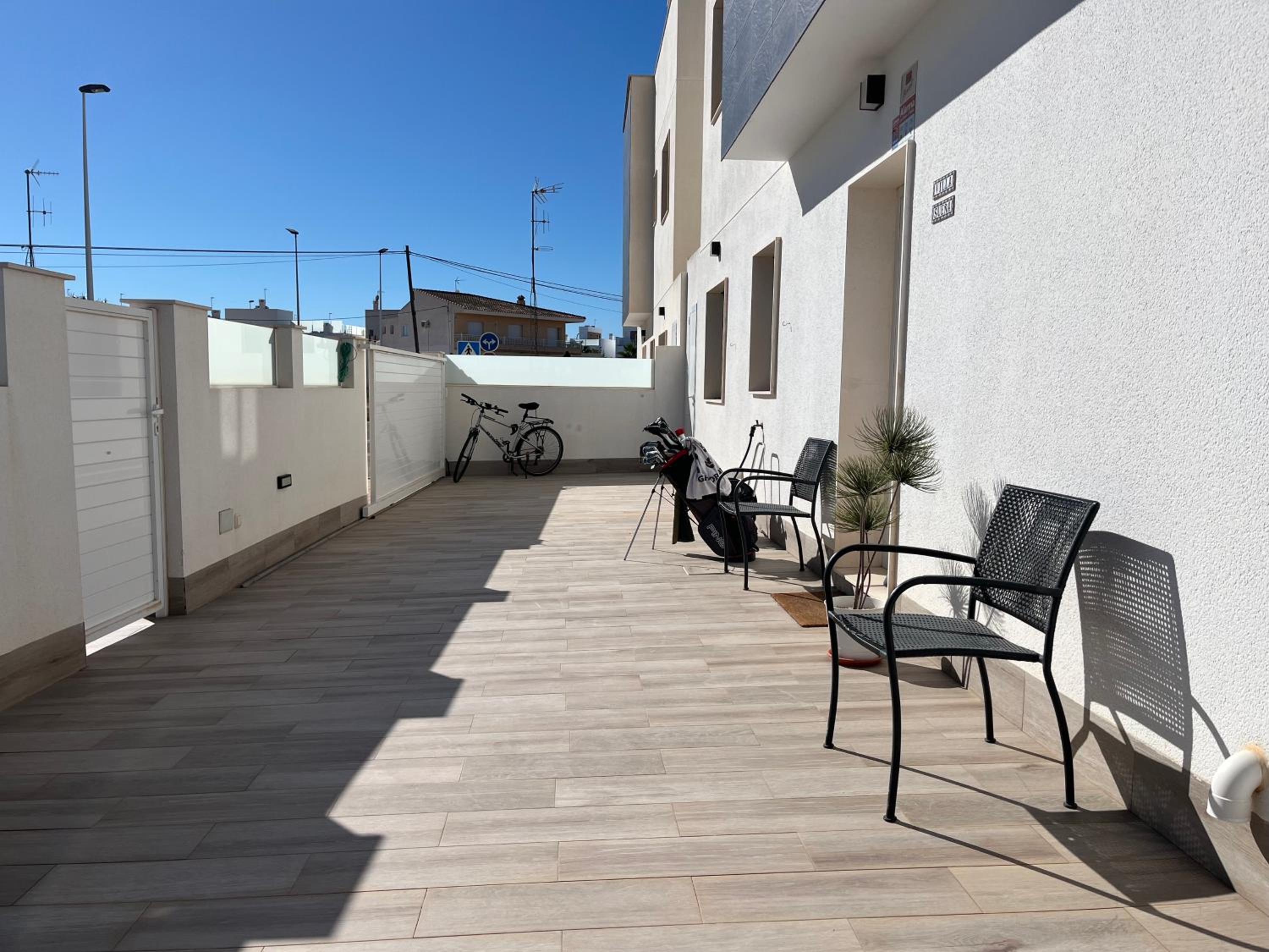 Luxury Three Bedroom Villa with Private pool and rooftop Solarium