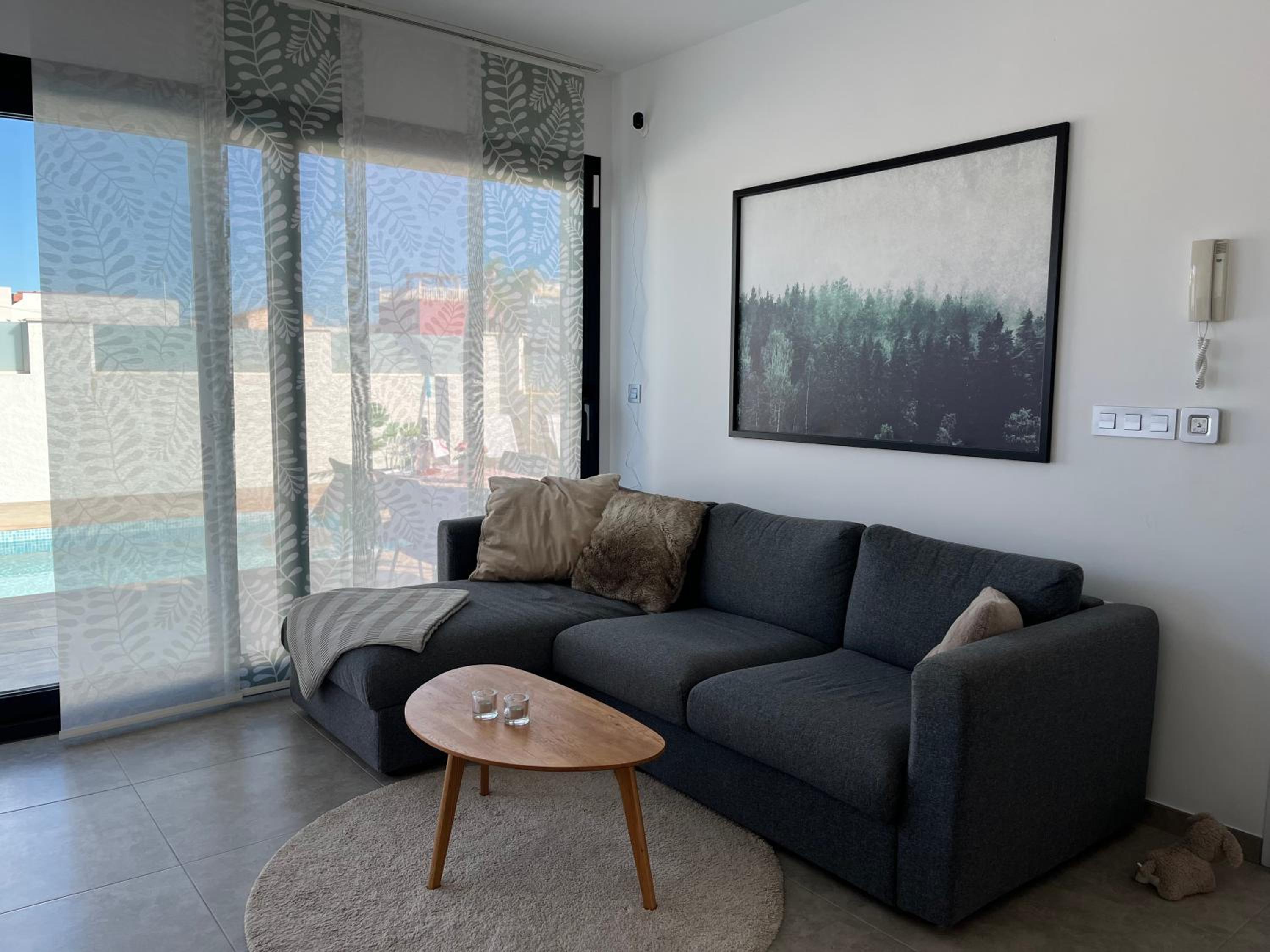 Luxury Three Bedroom Villa with Private pool and rooftop Solarium