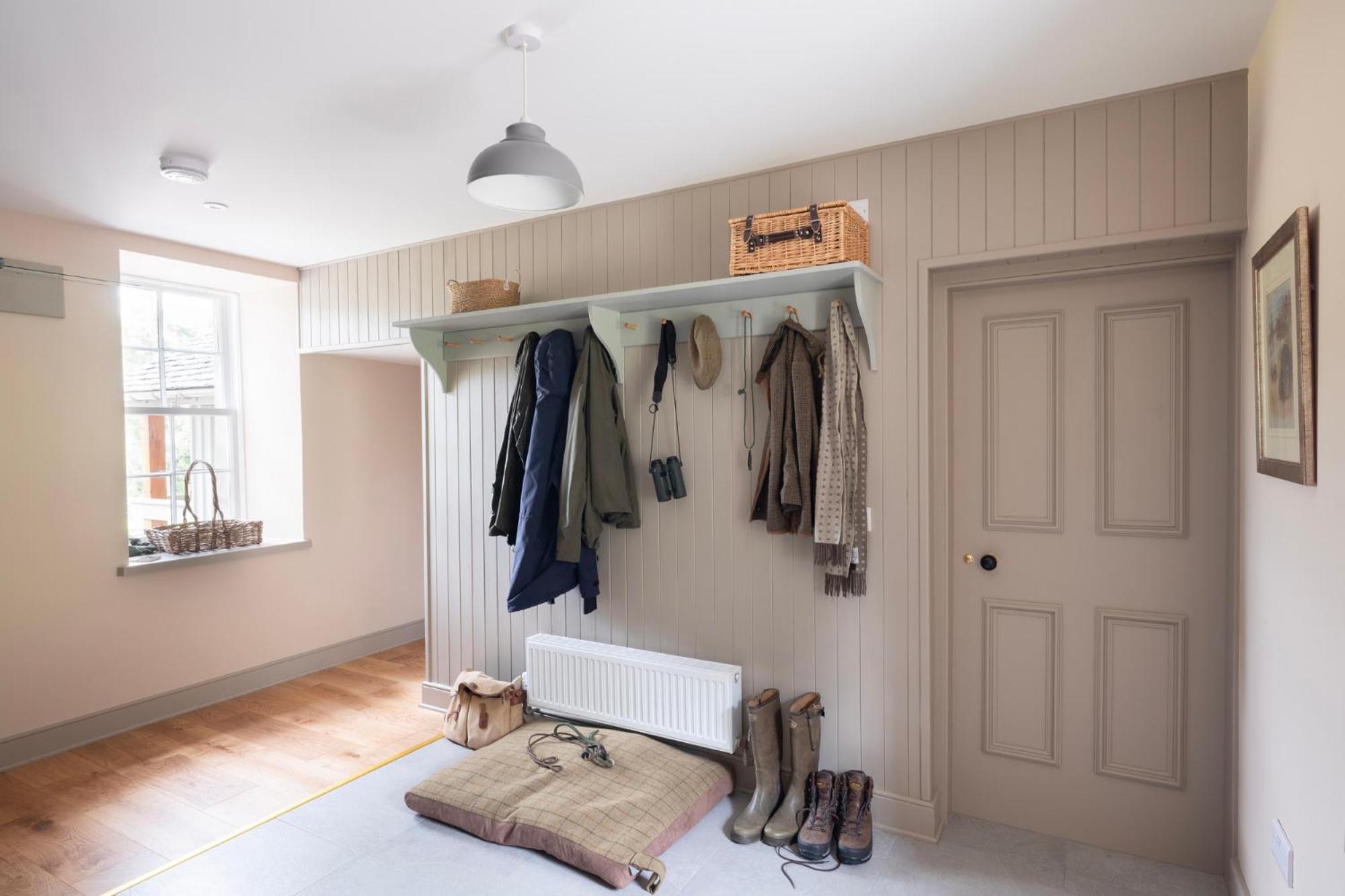 Traditional Highland lodge restored in the spirit of rural living, set in a wild landscape - NATURE ADVENTURE NURTURE