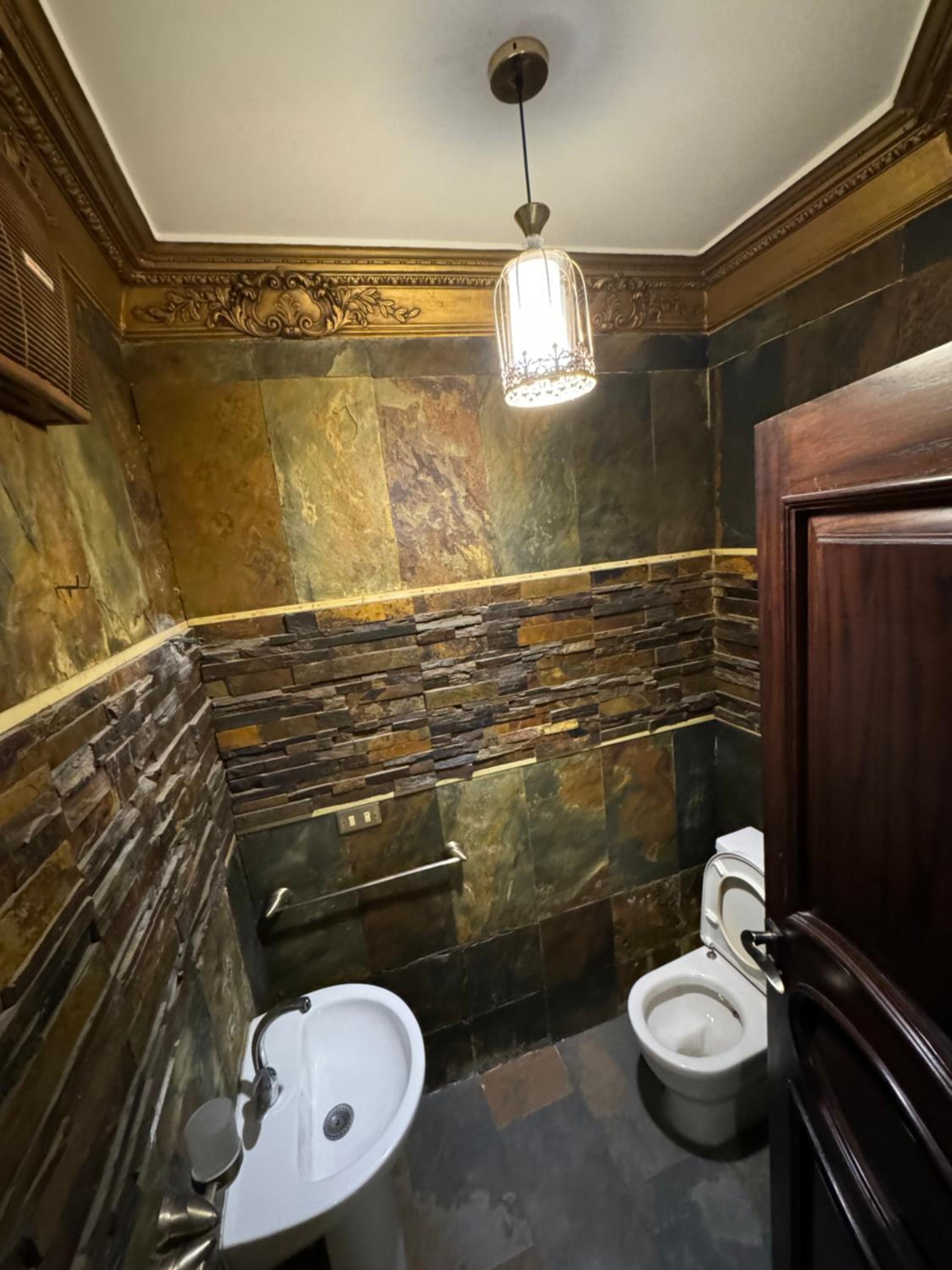 SSG APARTMENTS