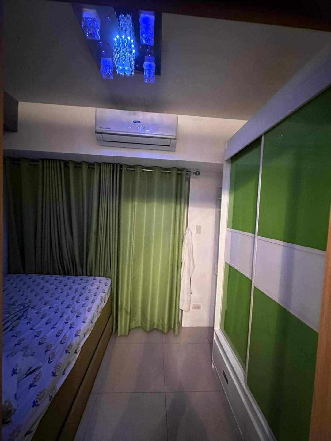 Shell Residence