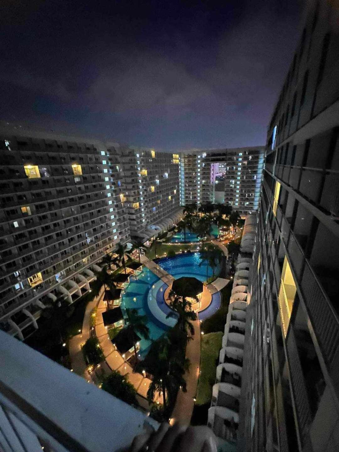 Shell Residence