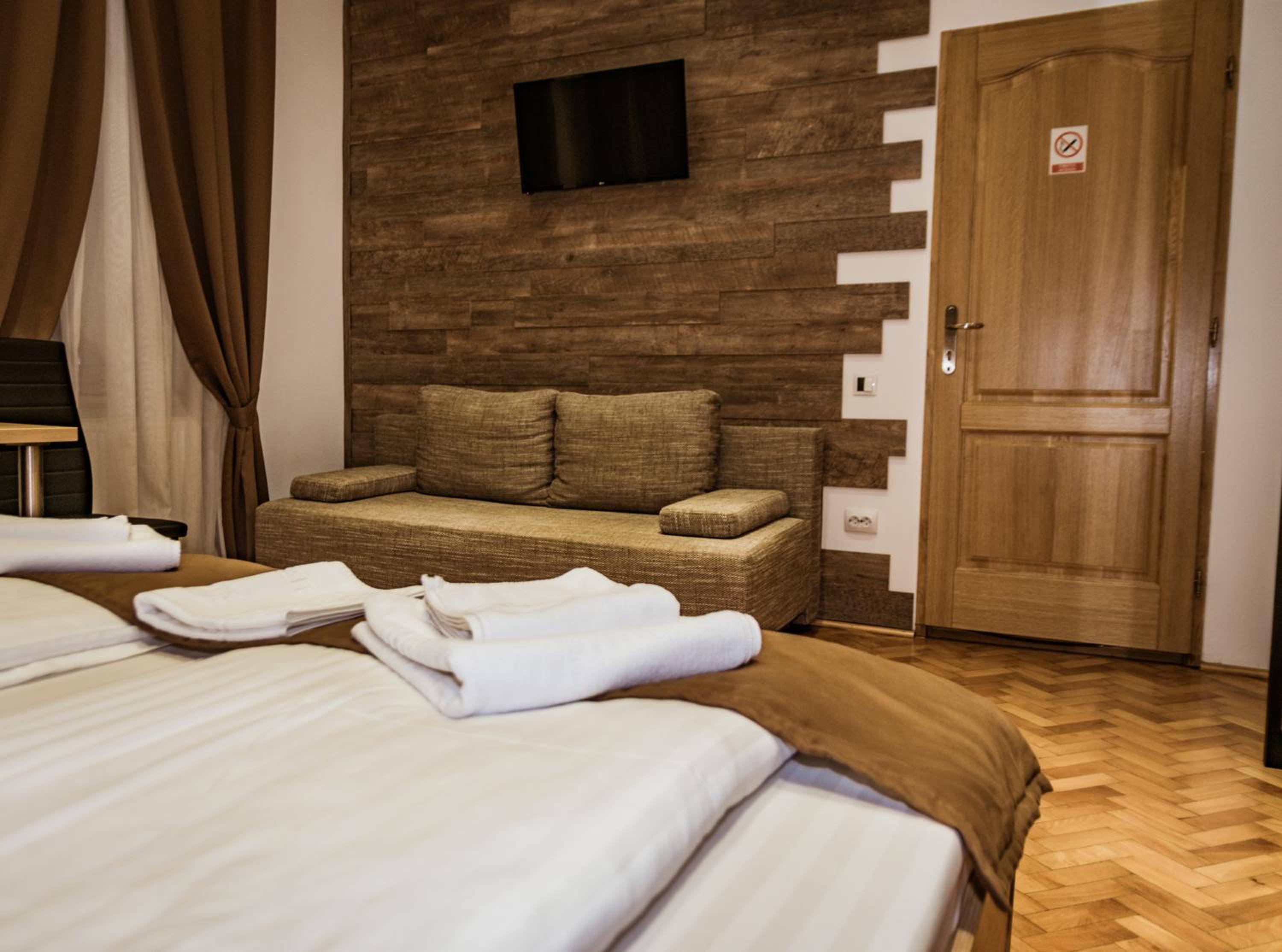 4Rooms Central Sibiu view 5