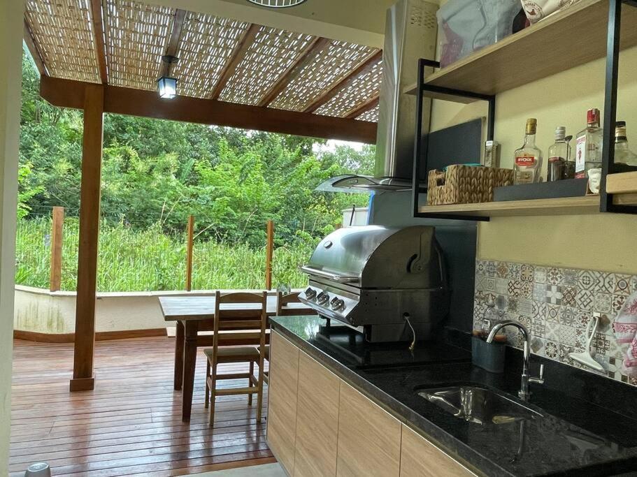 Linda Casa em uma linda praia - Santiago/ Maresias