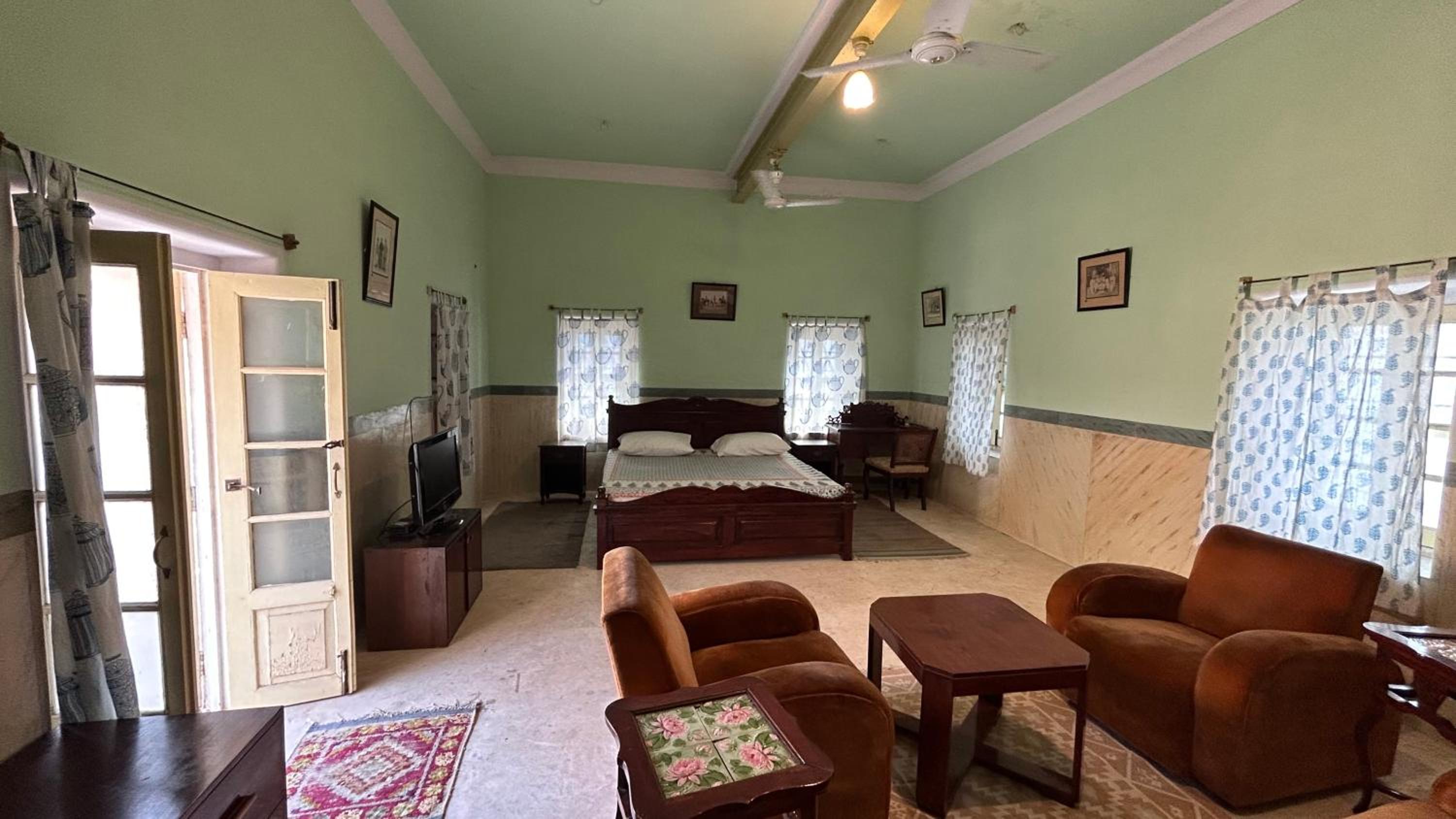 hotel room