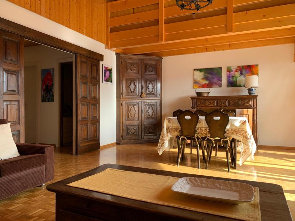Crans Montana spacious 80m2 apartment with stunning view & bus stop outside