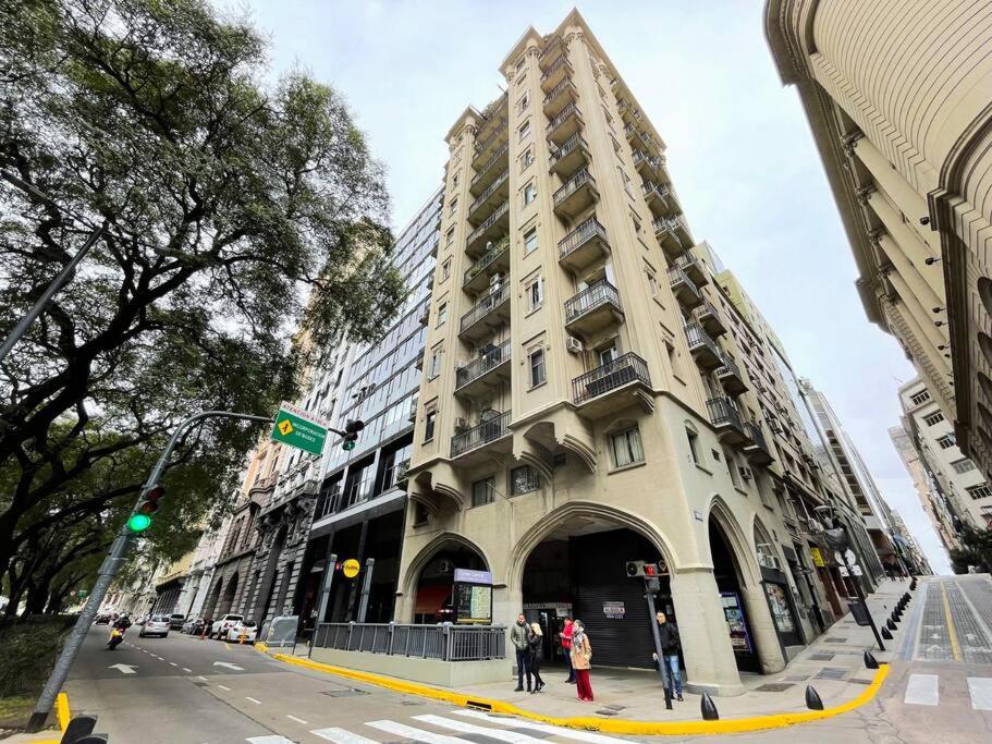 La Platea de Bs As 12B Junto Puerto Madero y Palacio Libertad