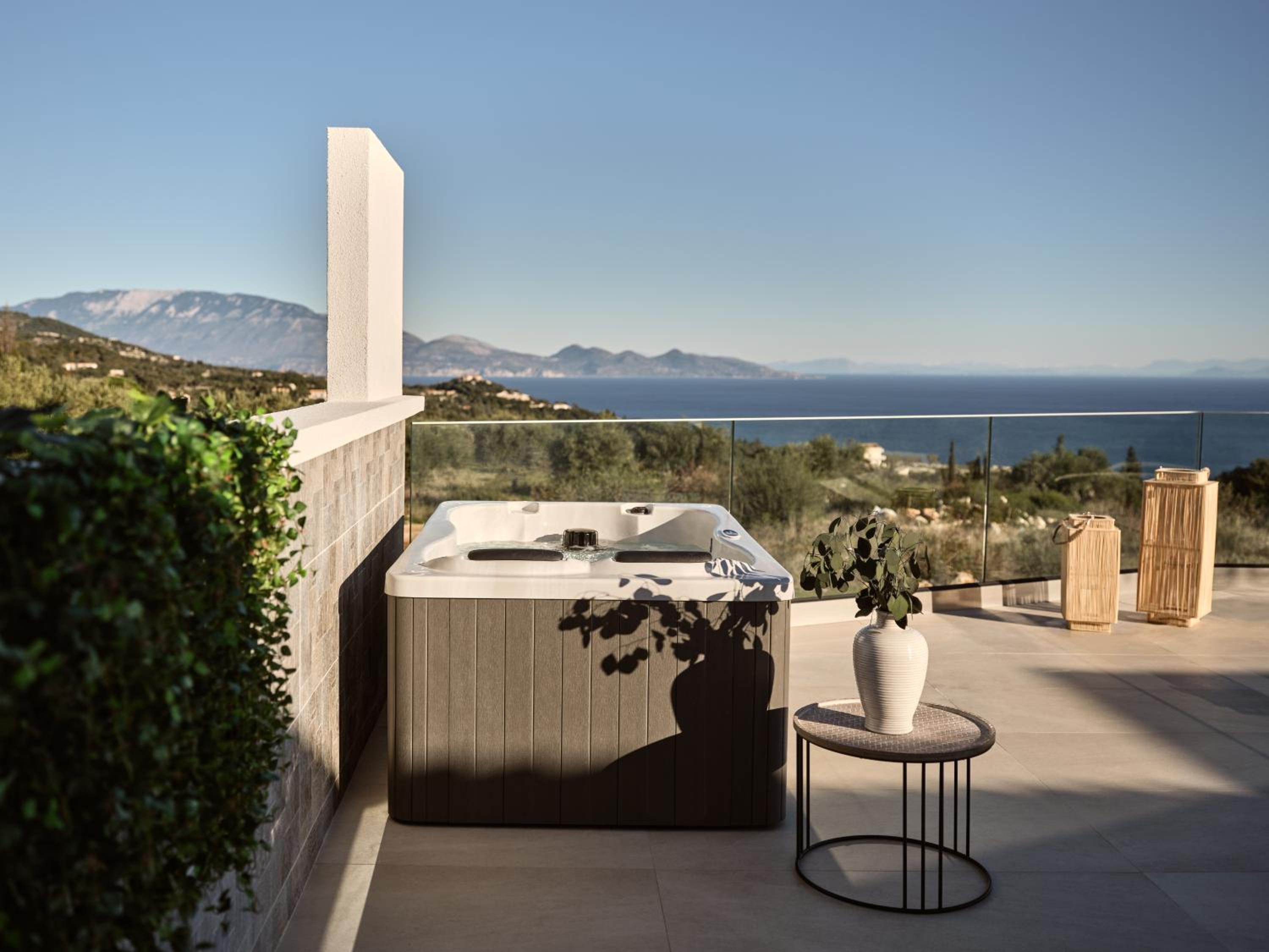 Ocean Luxury Villas view 4