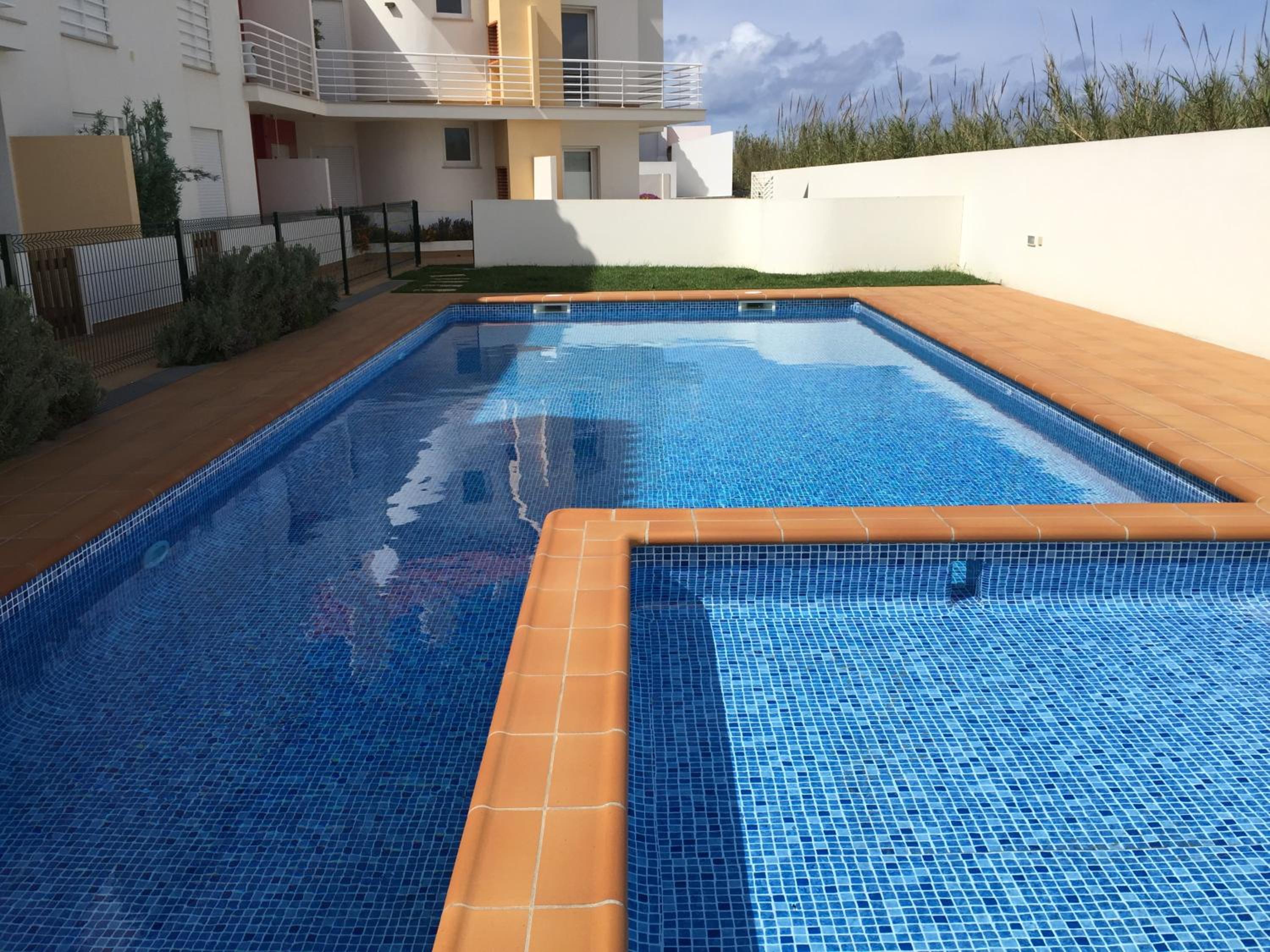 Paradise Apartments view 5