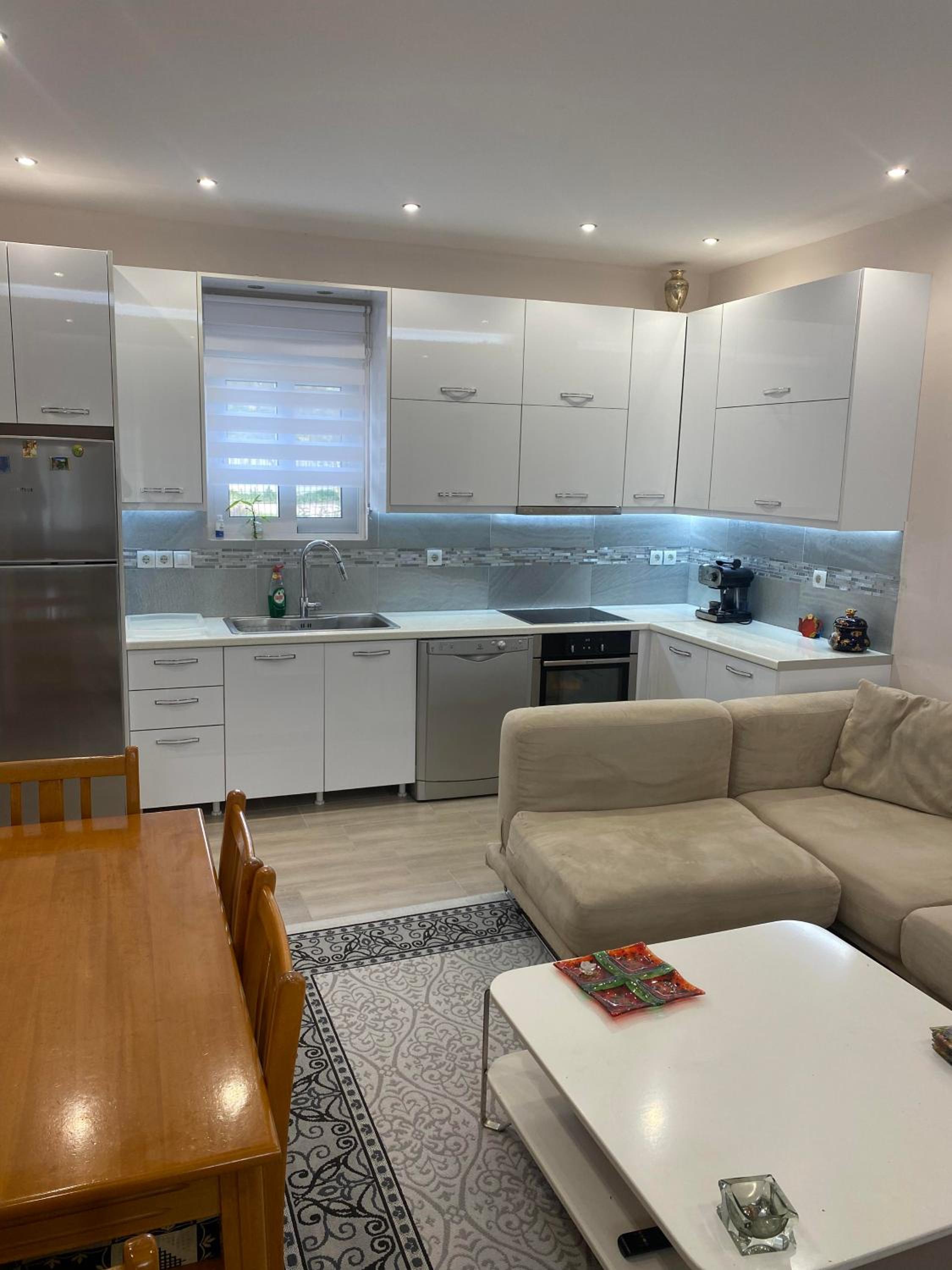 Ledjon apartament