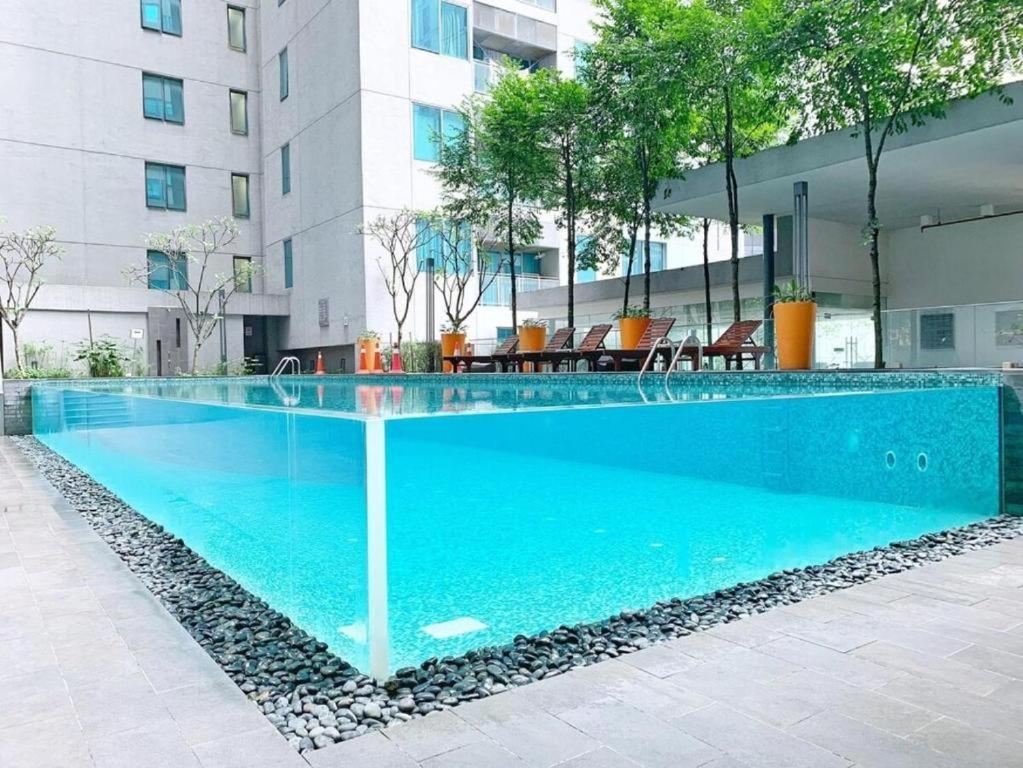 KLCC Dorm (7 min walking to Twin Towers)