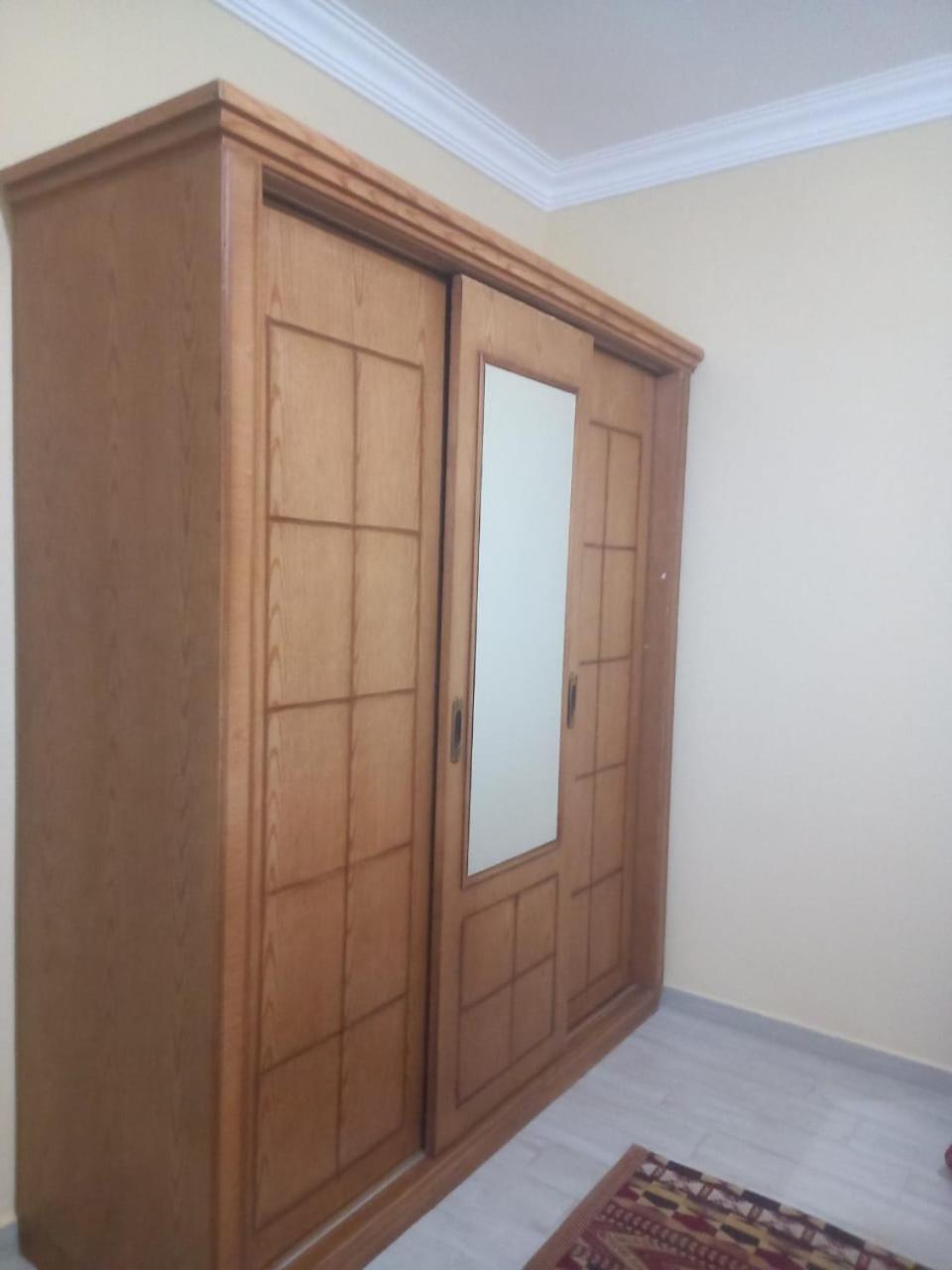 2 bedroom cozy aprt view 3