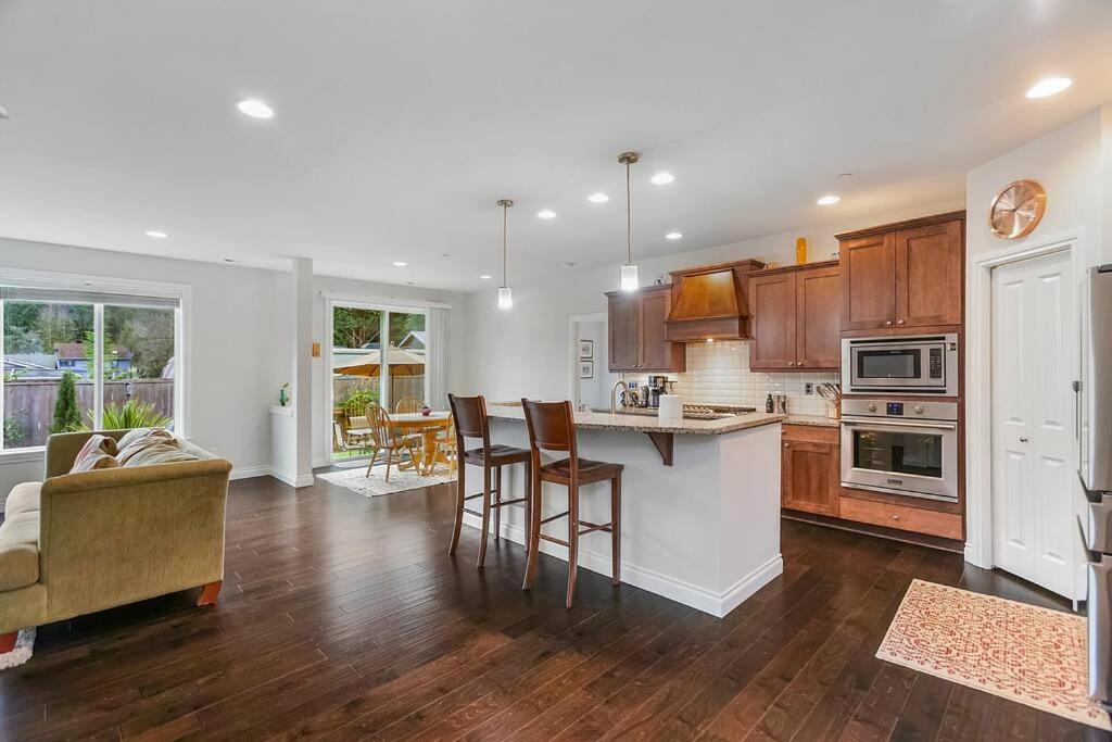 Serenity Shores in Kenmore view 4