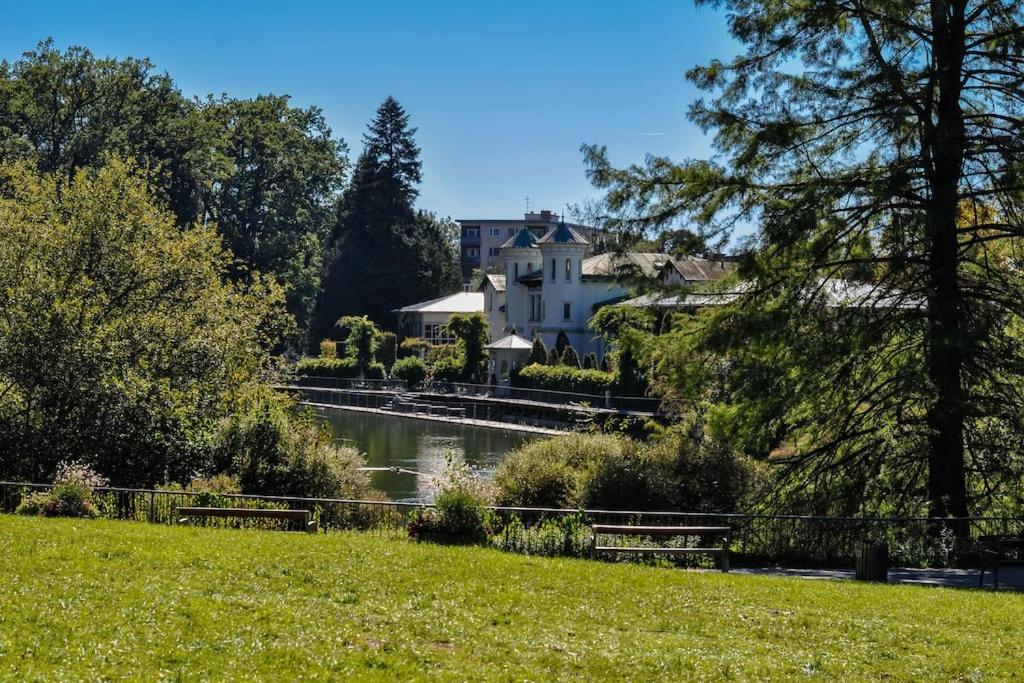 Ruhiges Apartment in der Nähe von Park und Krankenhaus mit gratis Parkplatz
