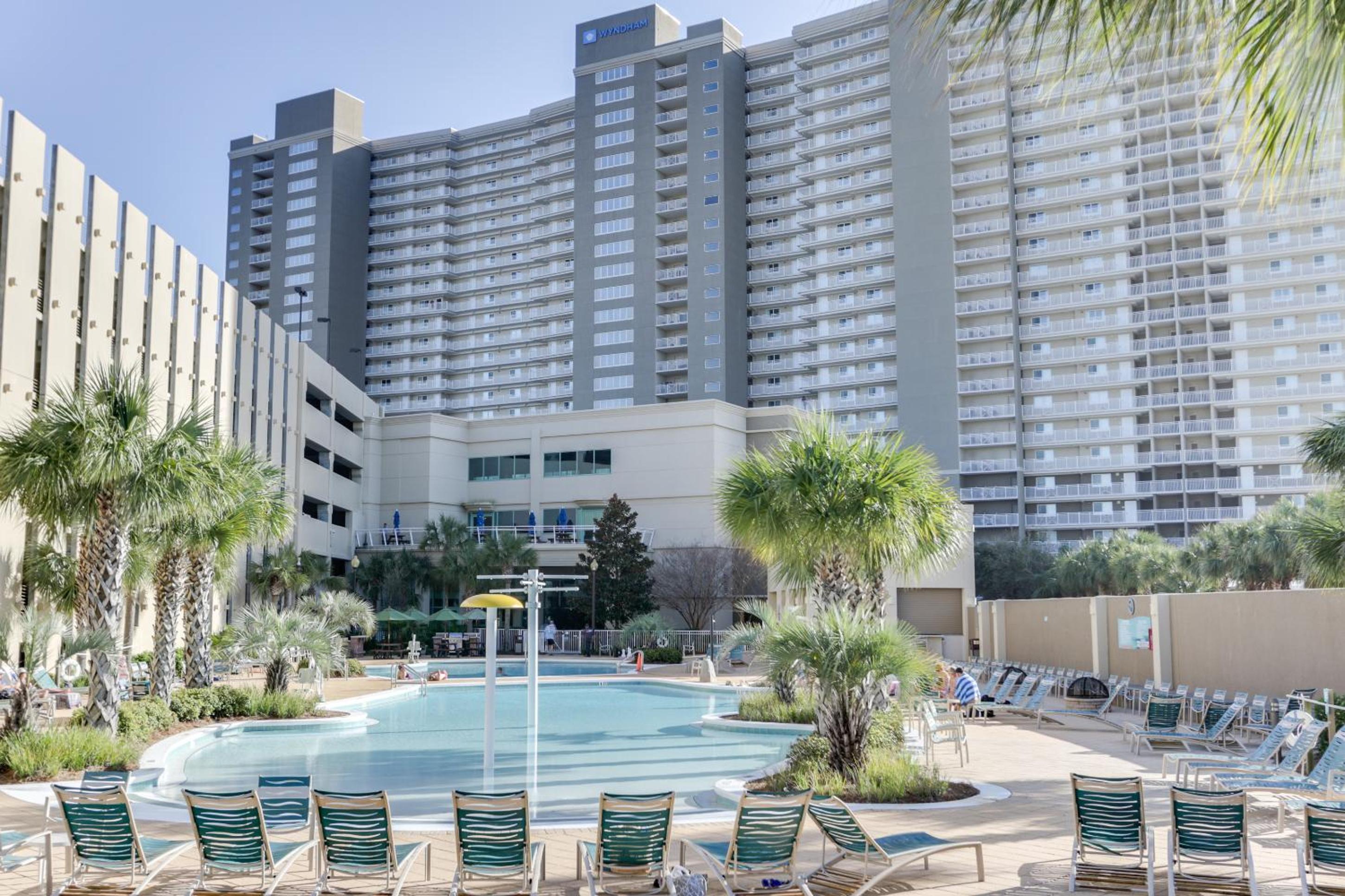Emerald Beach by Panhandle Getaways